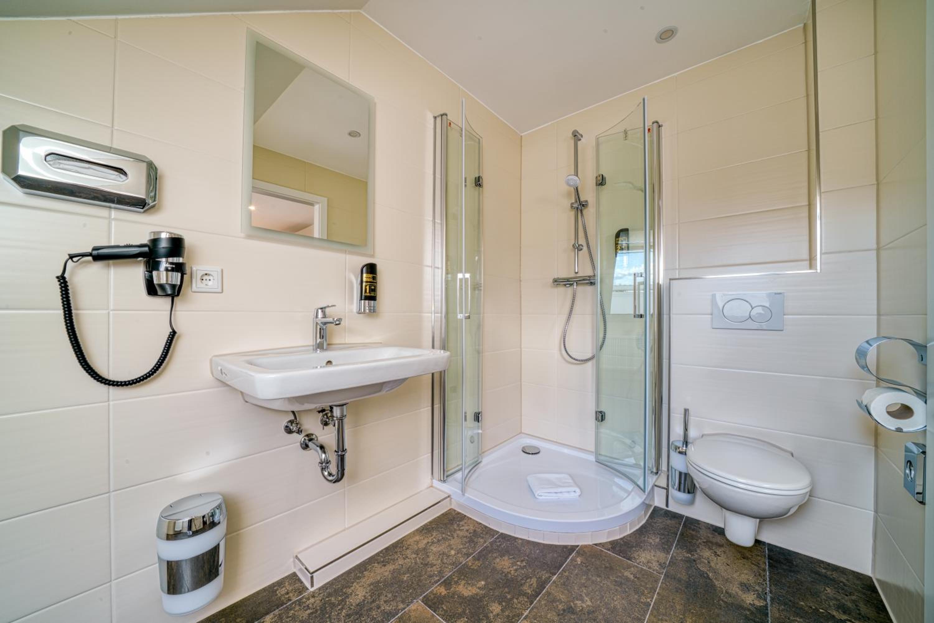 Small Double Room photo 2