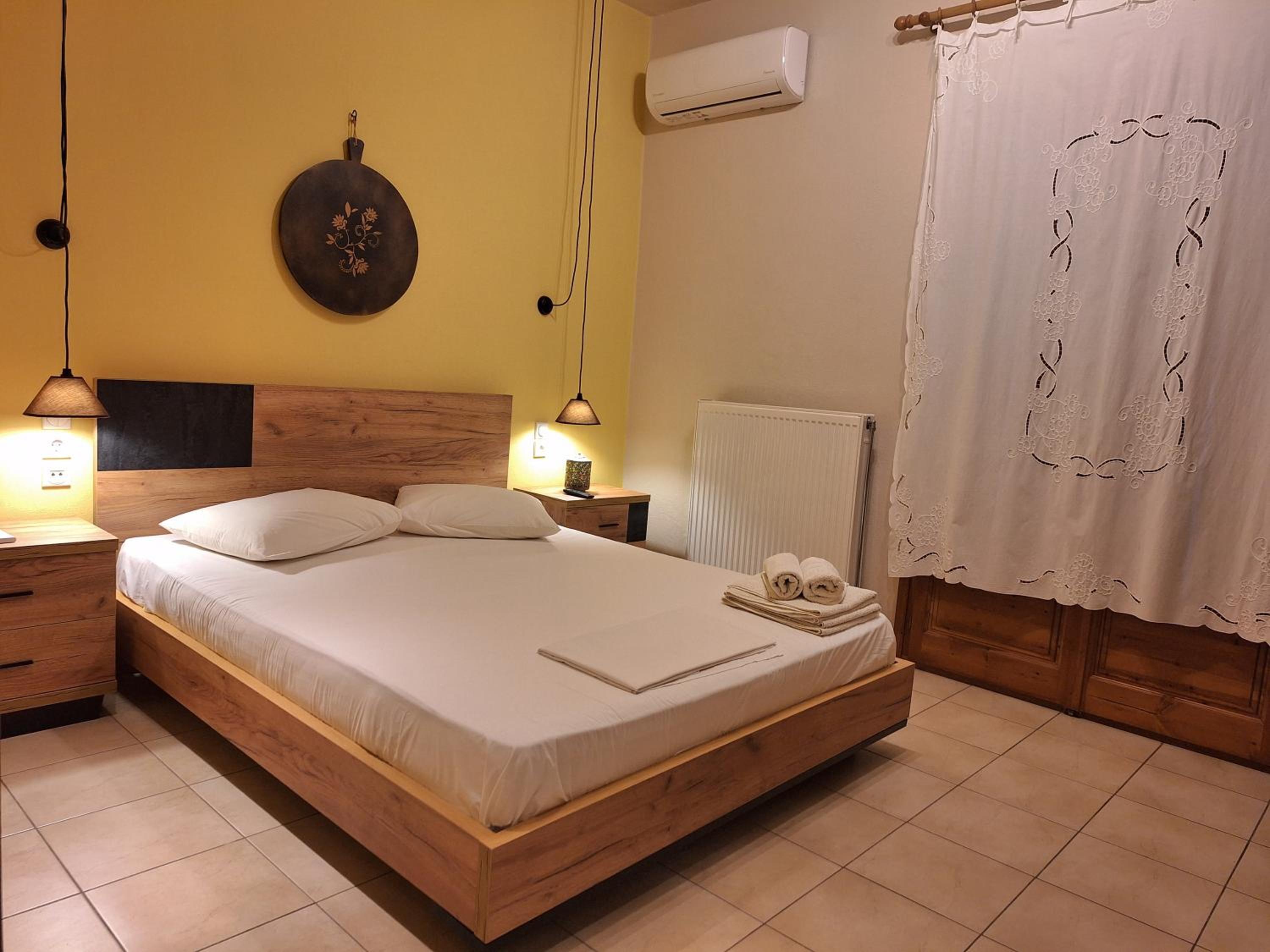 Double Room with Garden View - Photo 2