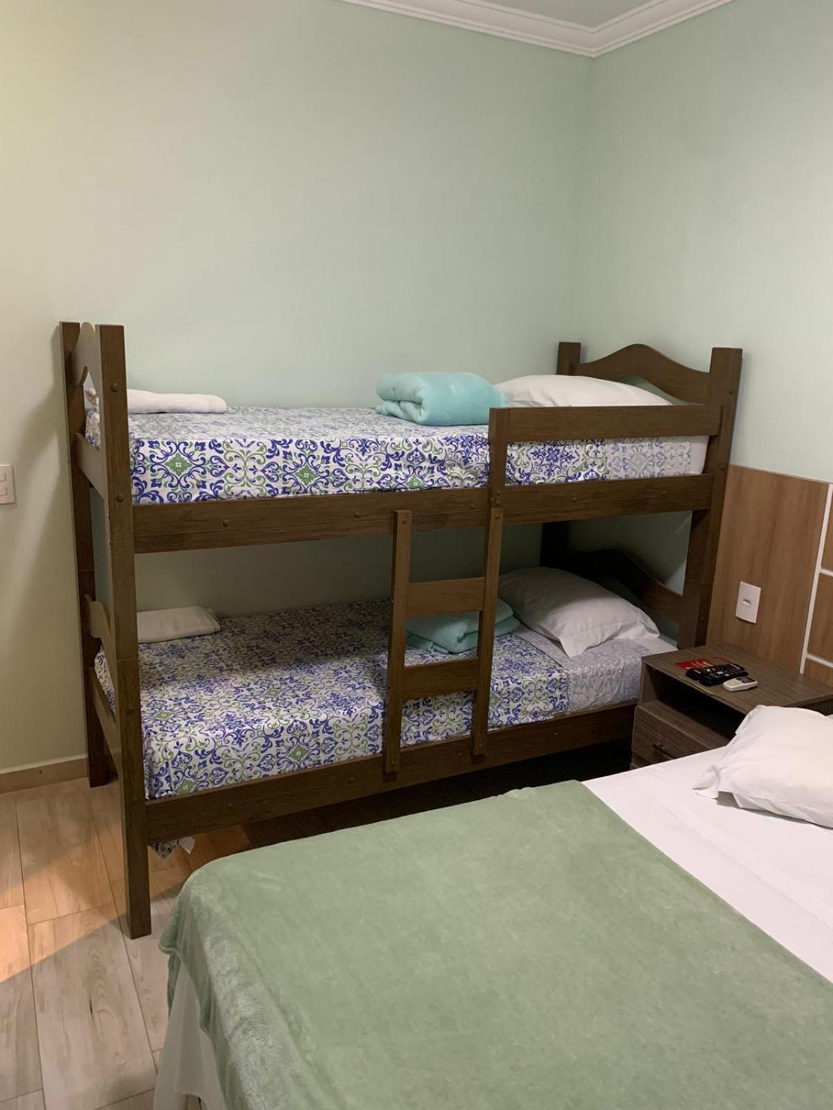 Economy Quadruple Room - Photo 2