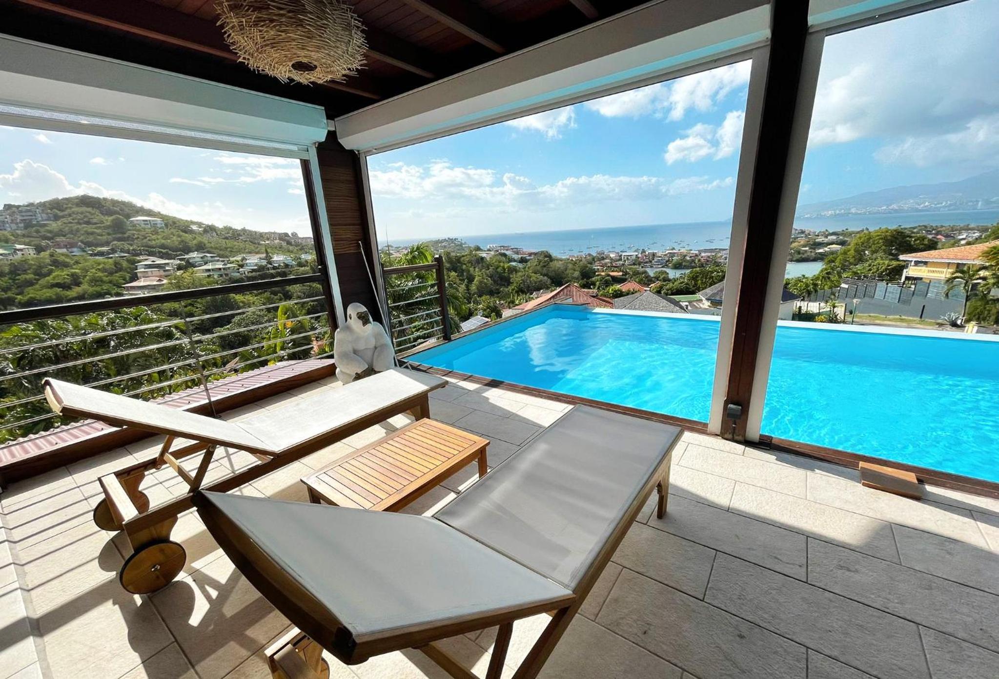 Apartment with Sea View photo 2