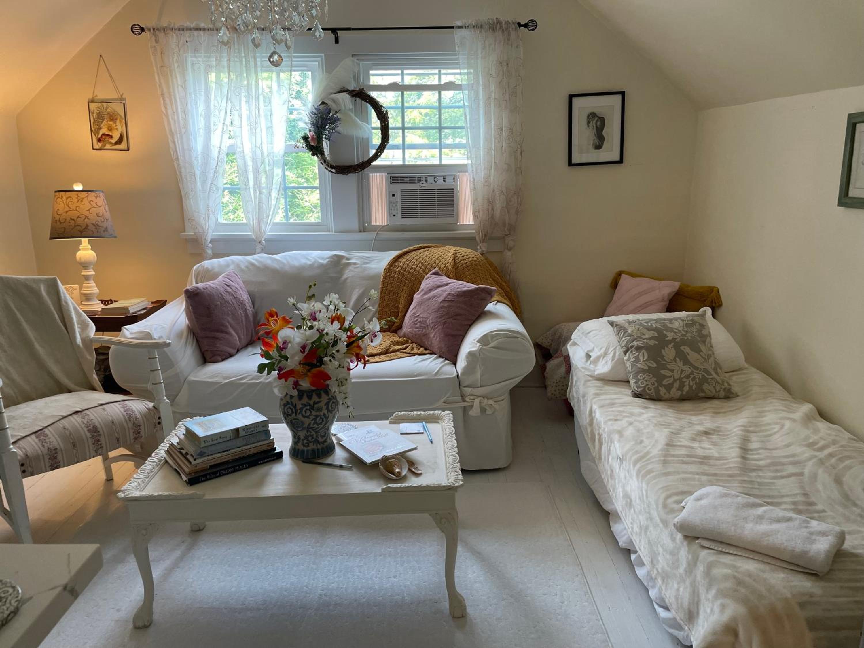 Deluxe Suite photo 3