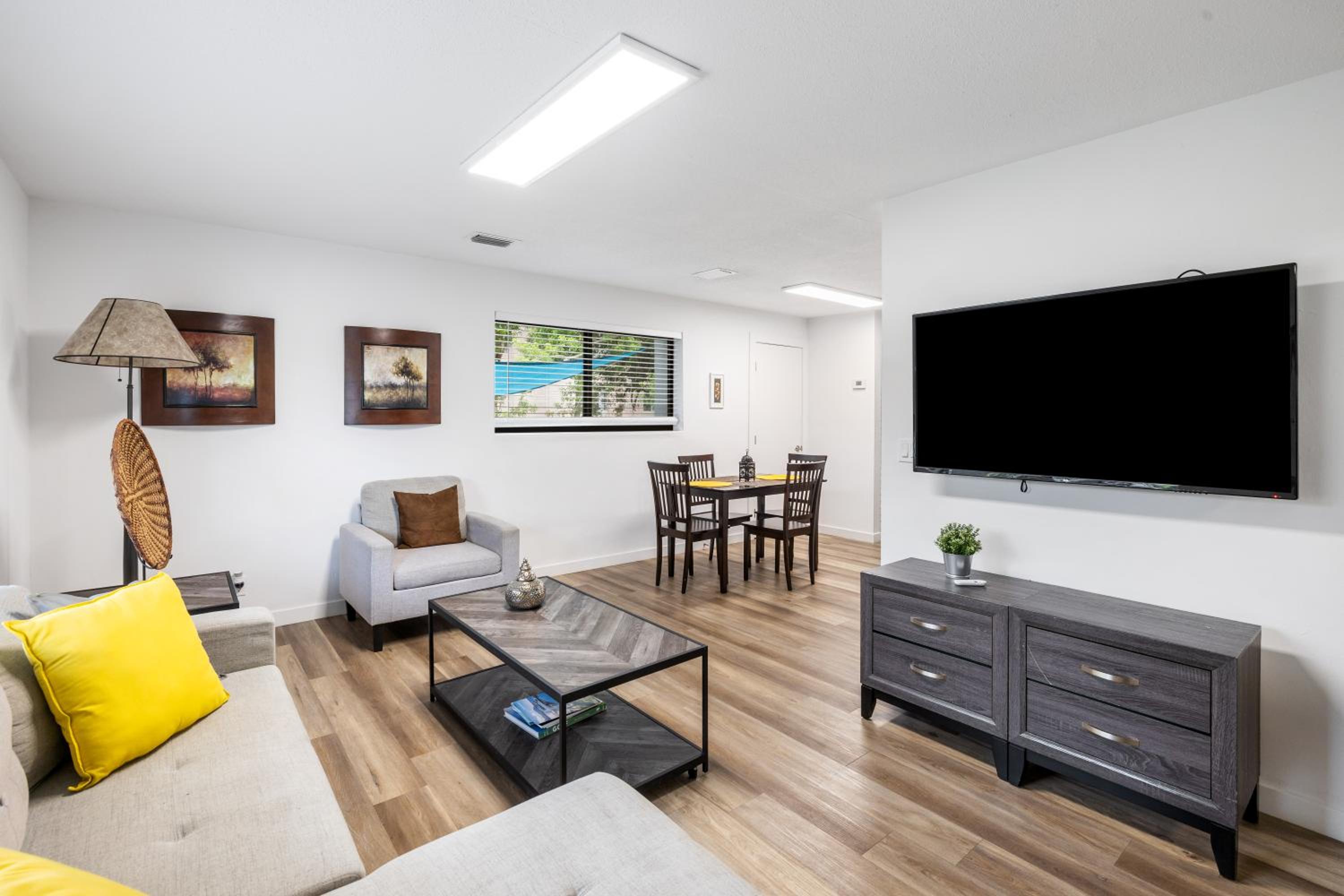 Two-Bedroom Apartment - Photo 20