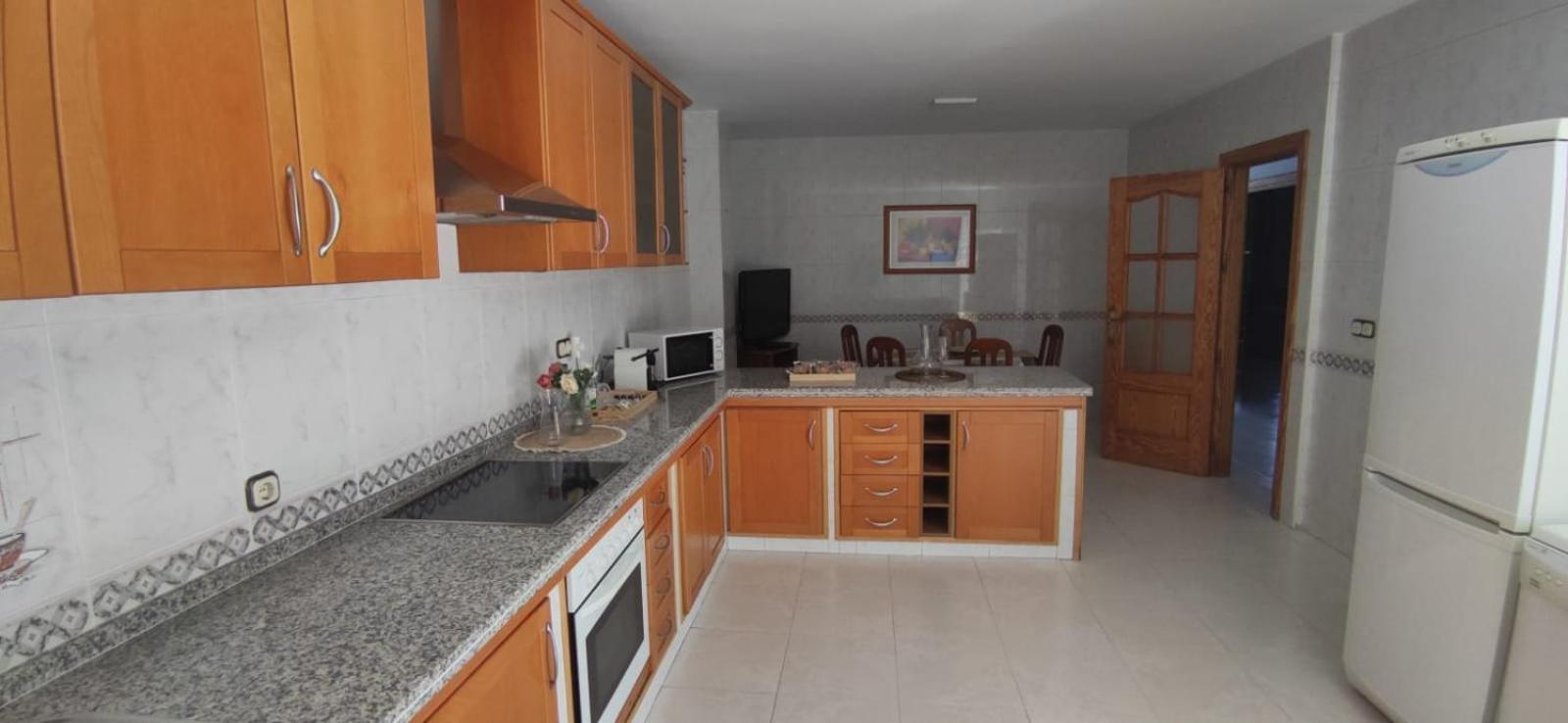 Four-Bedroom House - Photo 10