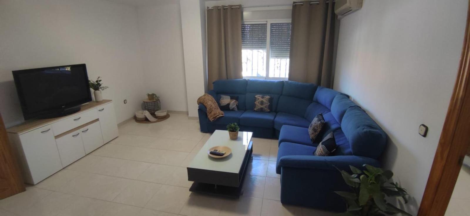 Four-Bedroom House - Photo 7