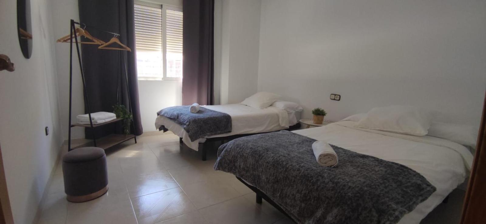 Four-Bedroom House - Photo 6