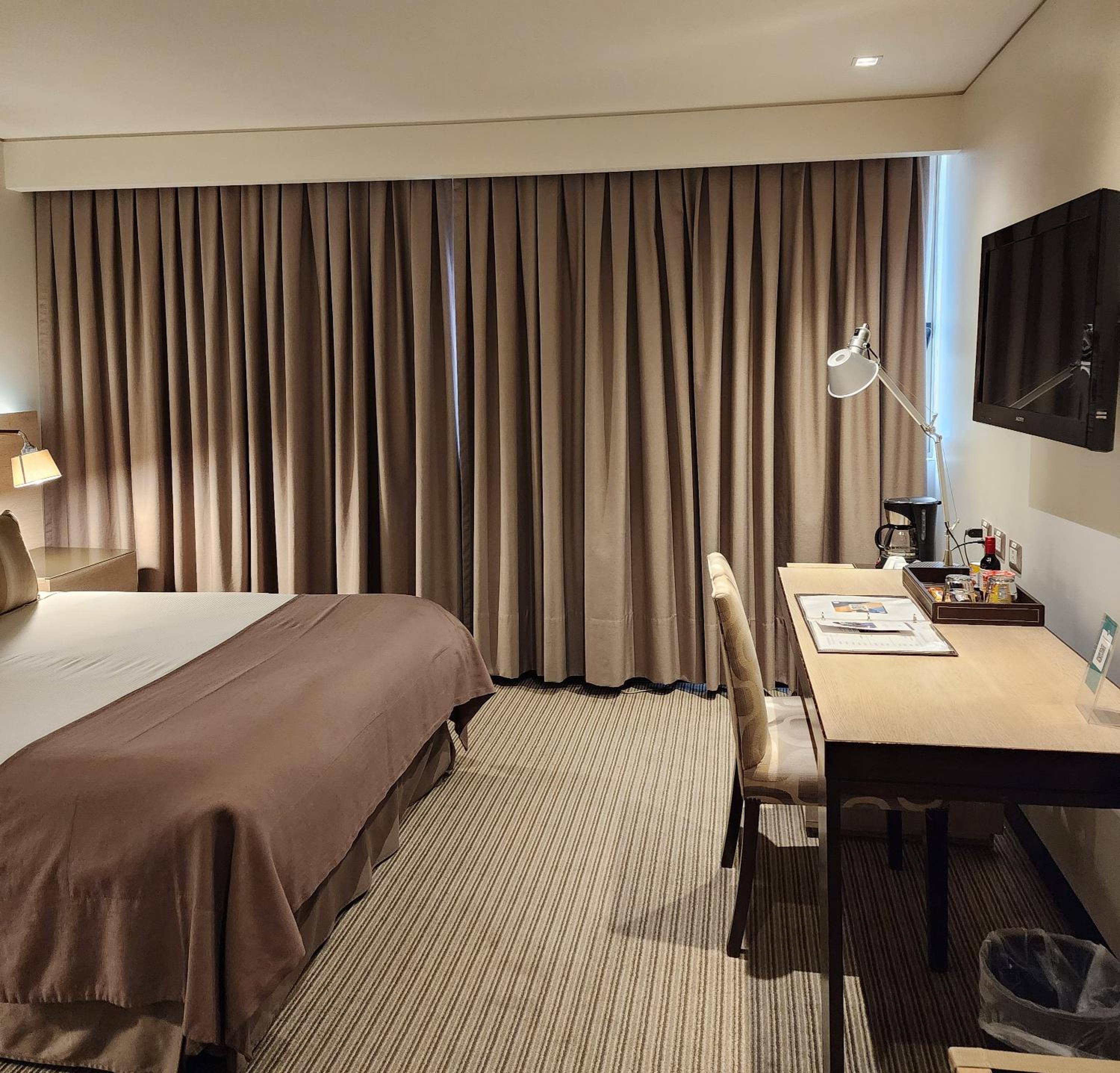Standard Double or Twin Room - Photo 2