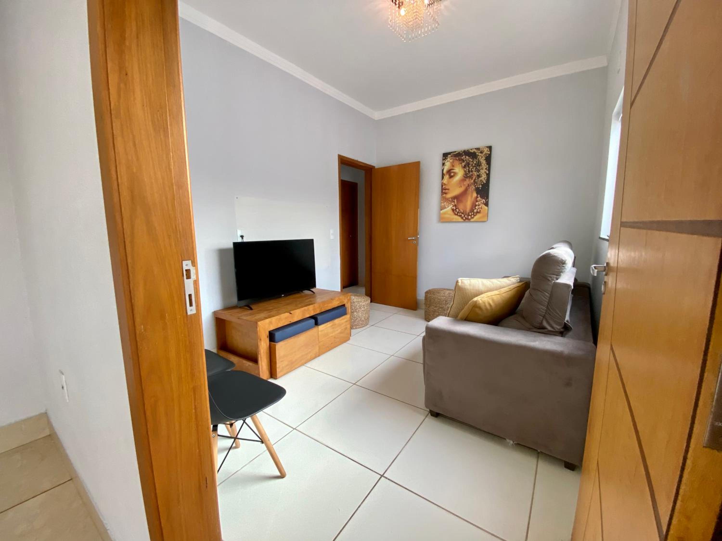 Two-Bedroom House photo 2