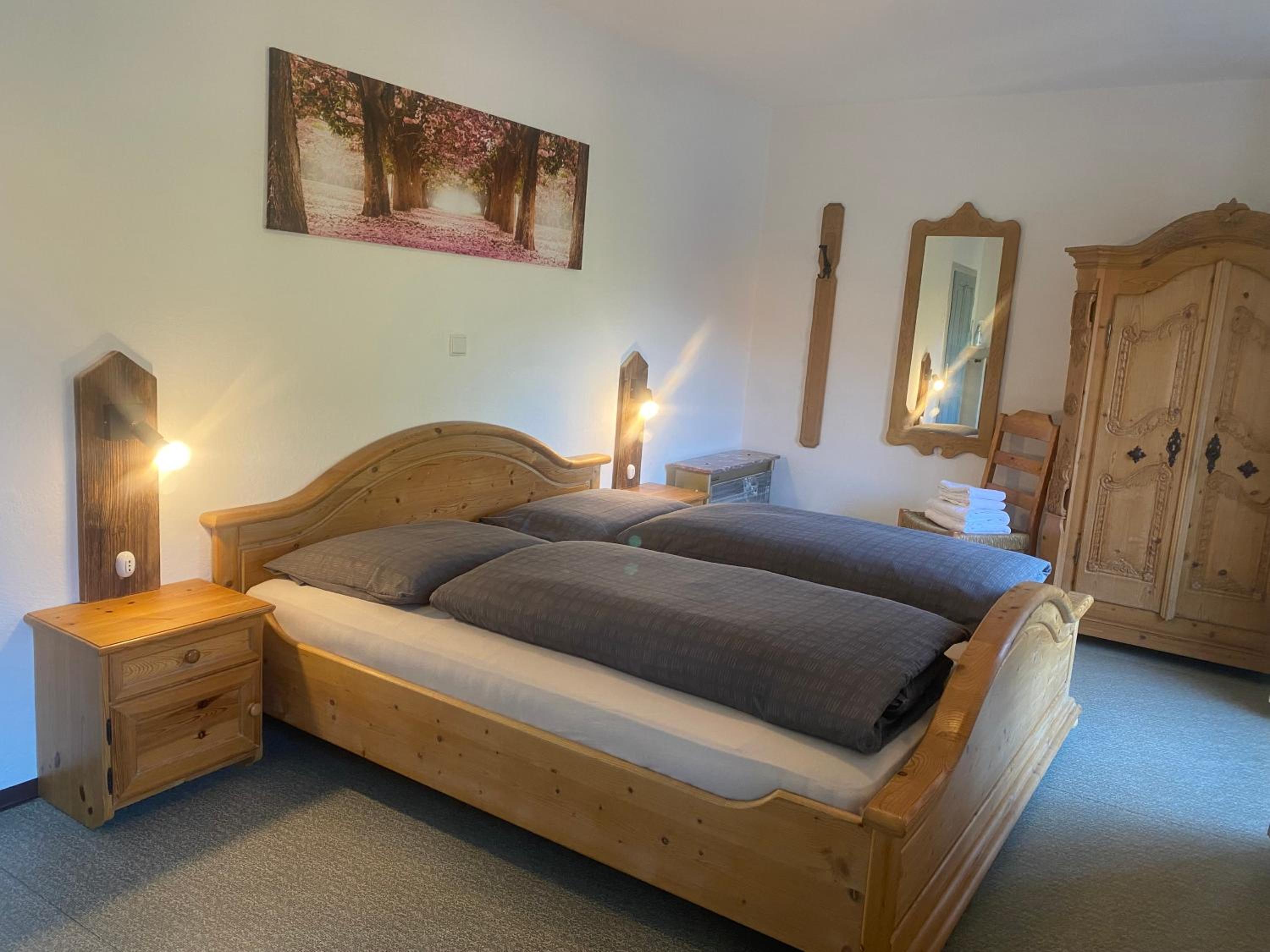 Double Room With Shared Bathroom photo 2