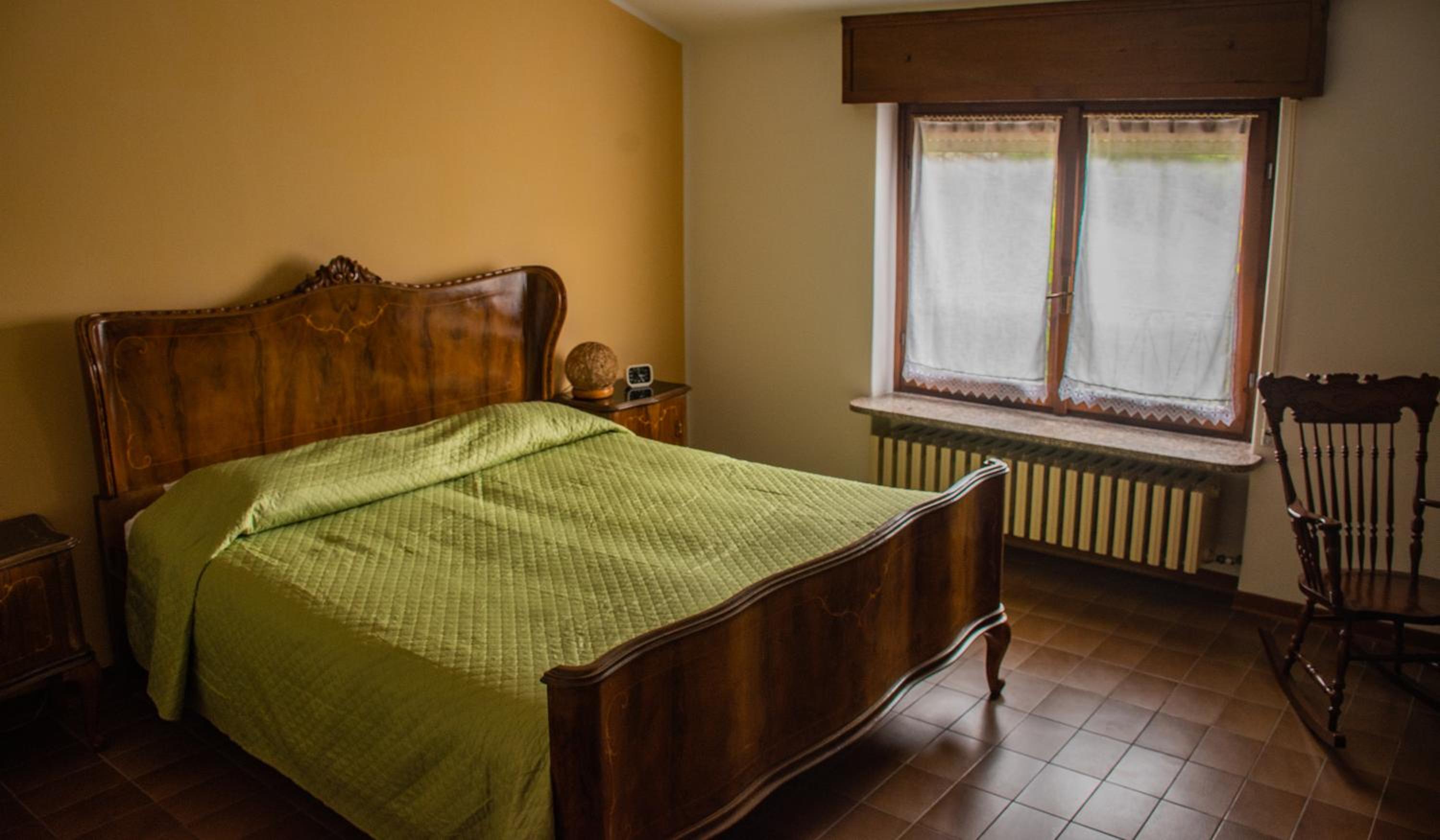 Two-Bedroom House photo 3
