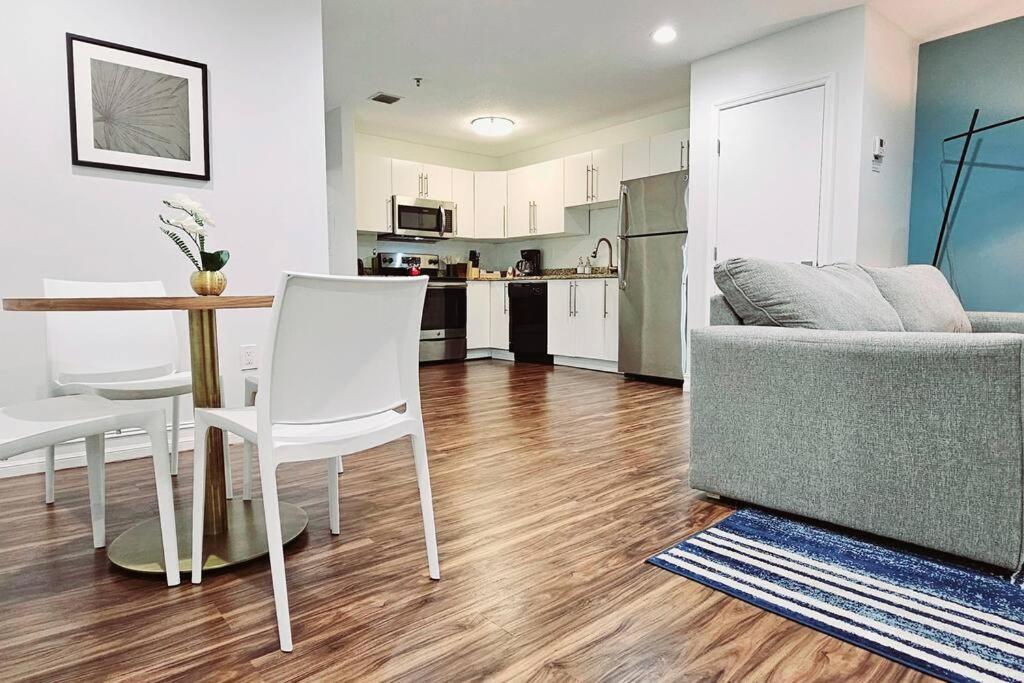 Apartment photo 2