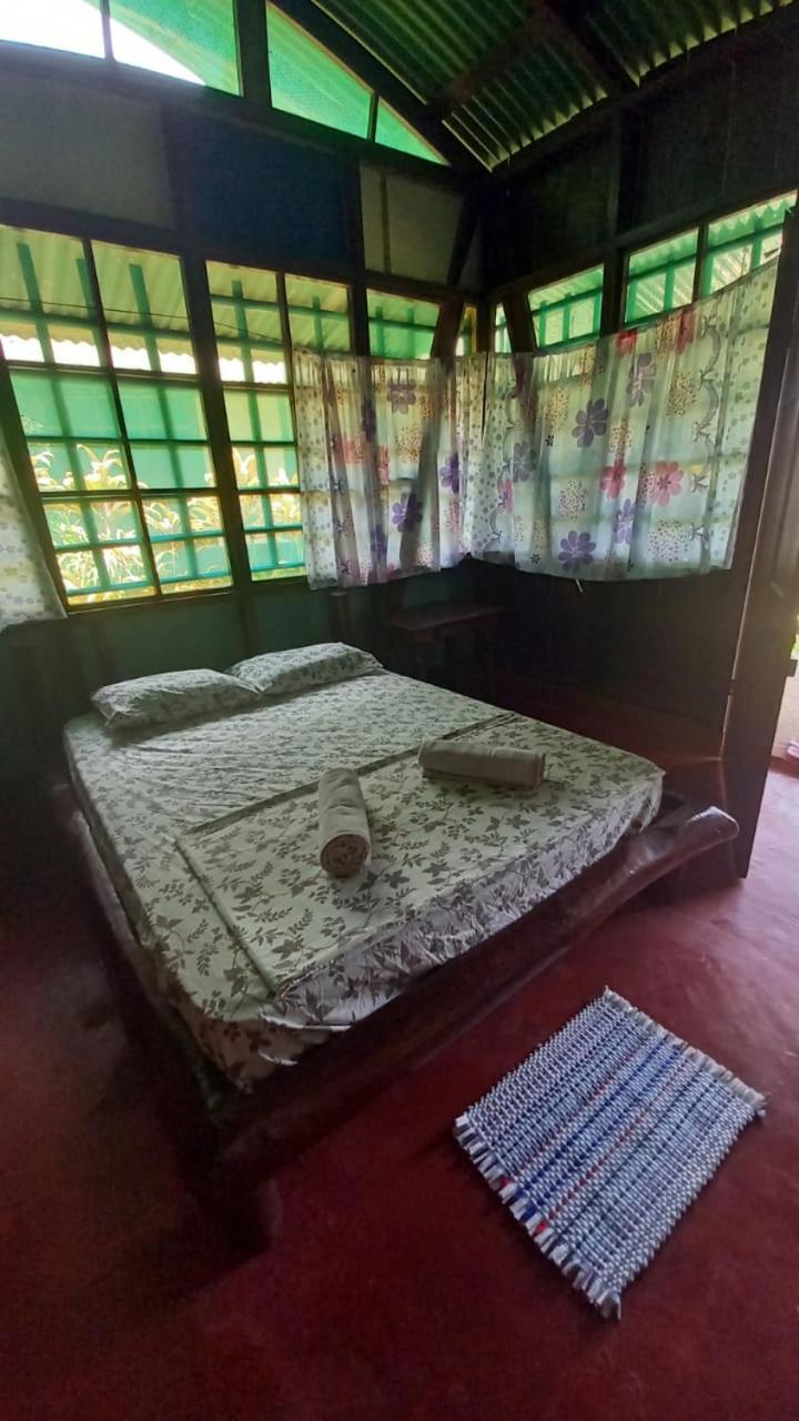 Standard Triple Room with Sea View photo 1