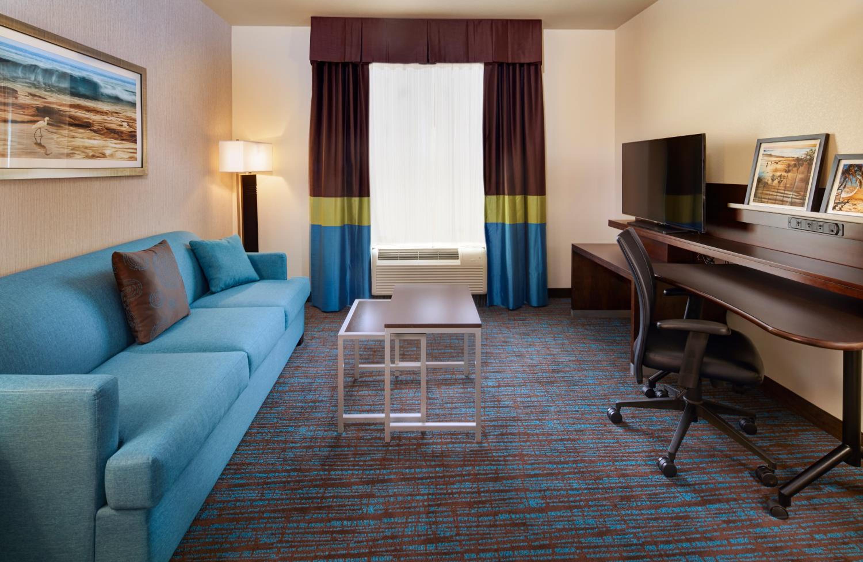 Executive Suite, 2 Queen, Sofa bed