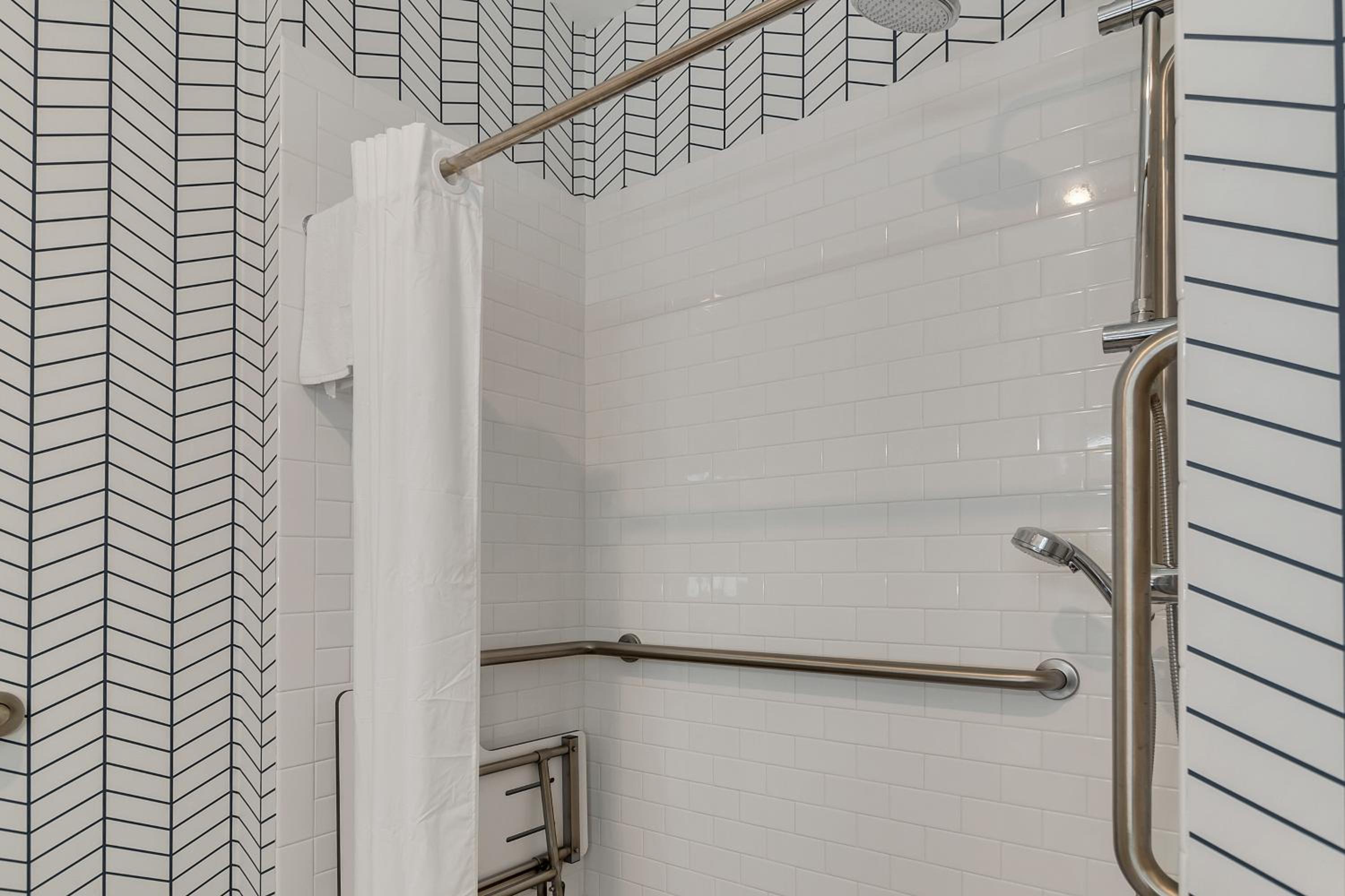 Standard Queen Room with Two Queen Beds and Mobility Accessible Roll-In Shower photo 3