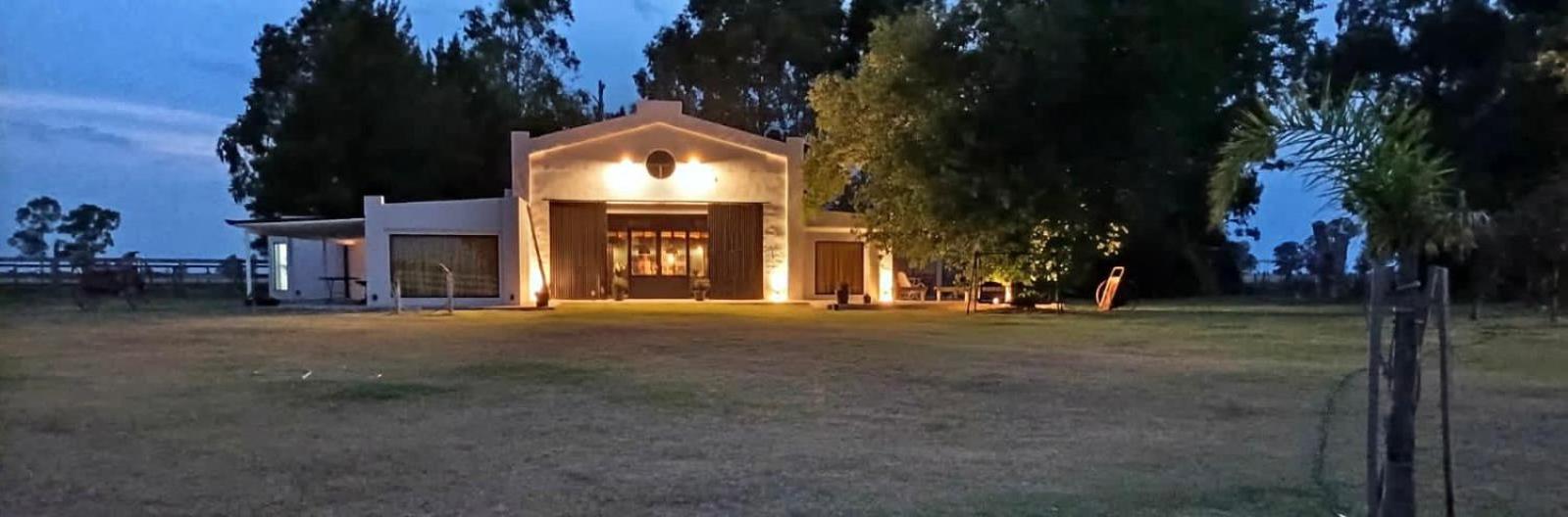 Villa photo 3