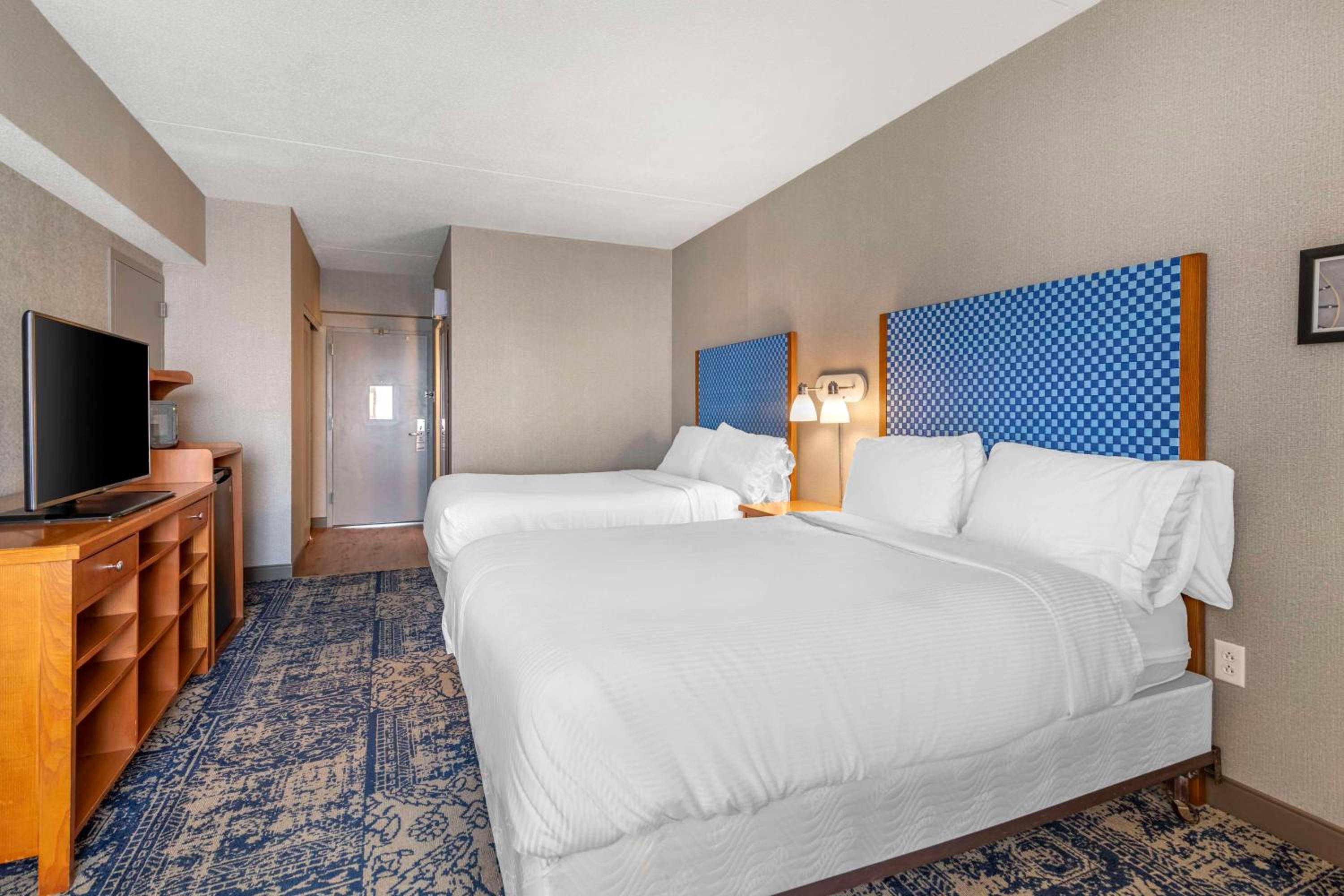 Double Room with Two Double Beds - Photo 1