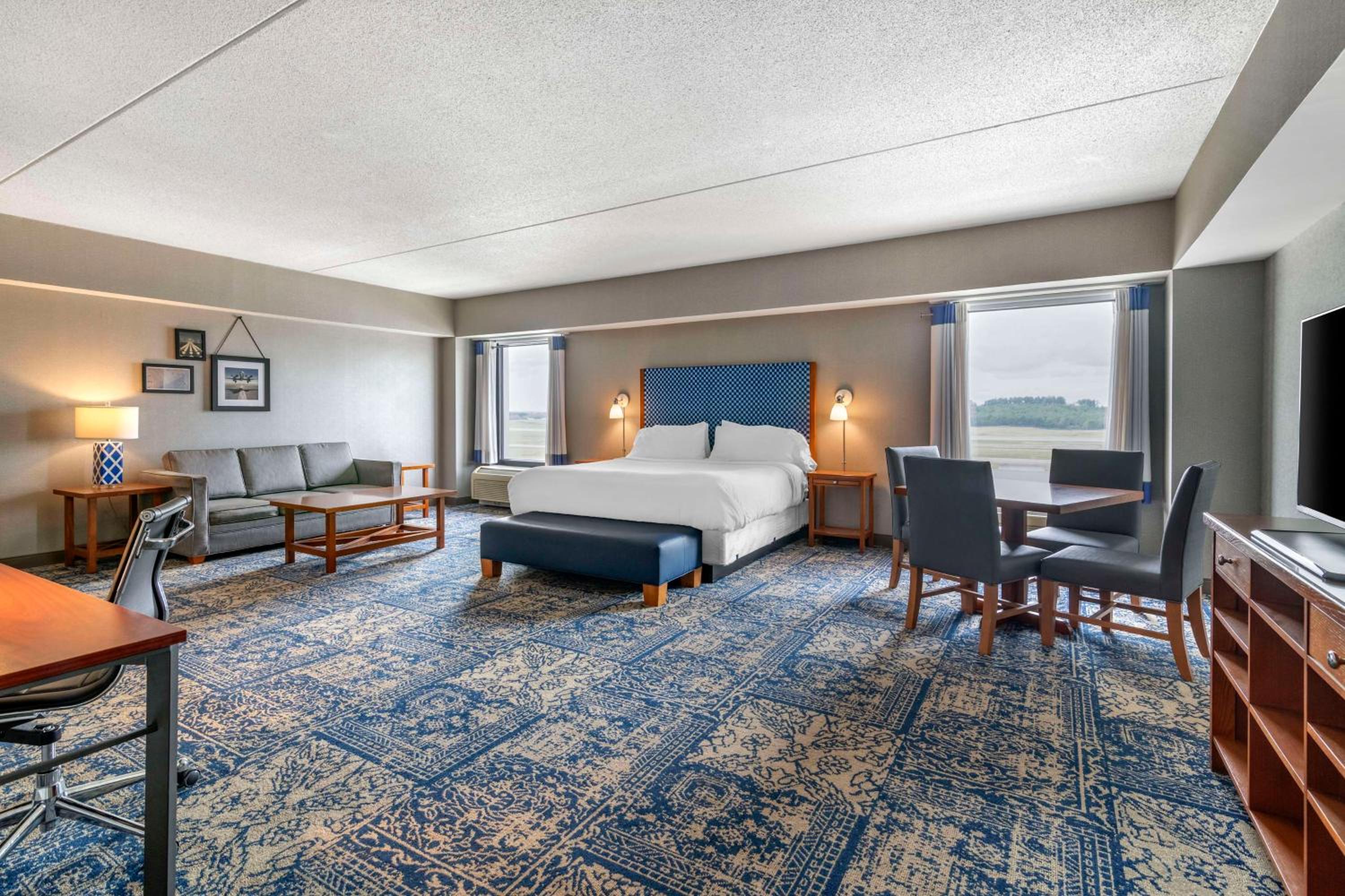 King Suite with Sofa Bed - Photo 1