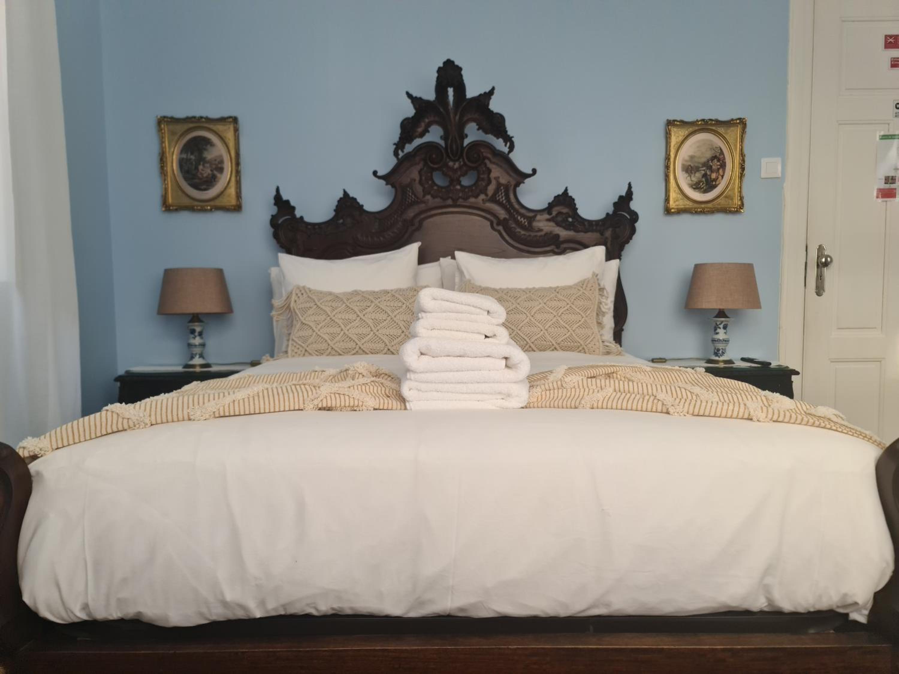 Large Double Room - Photo 18