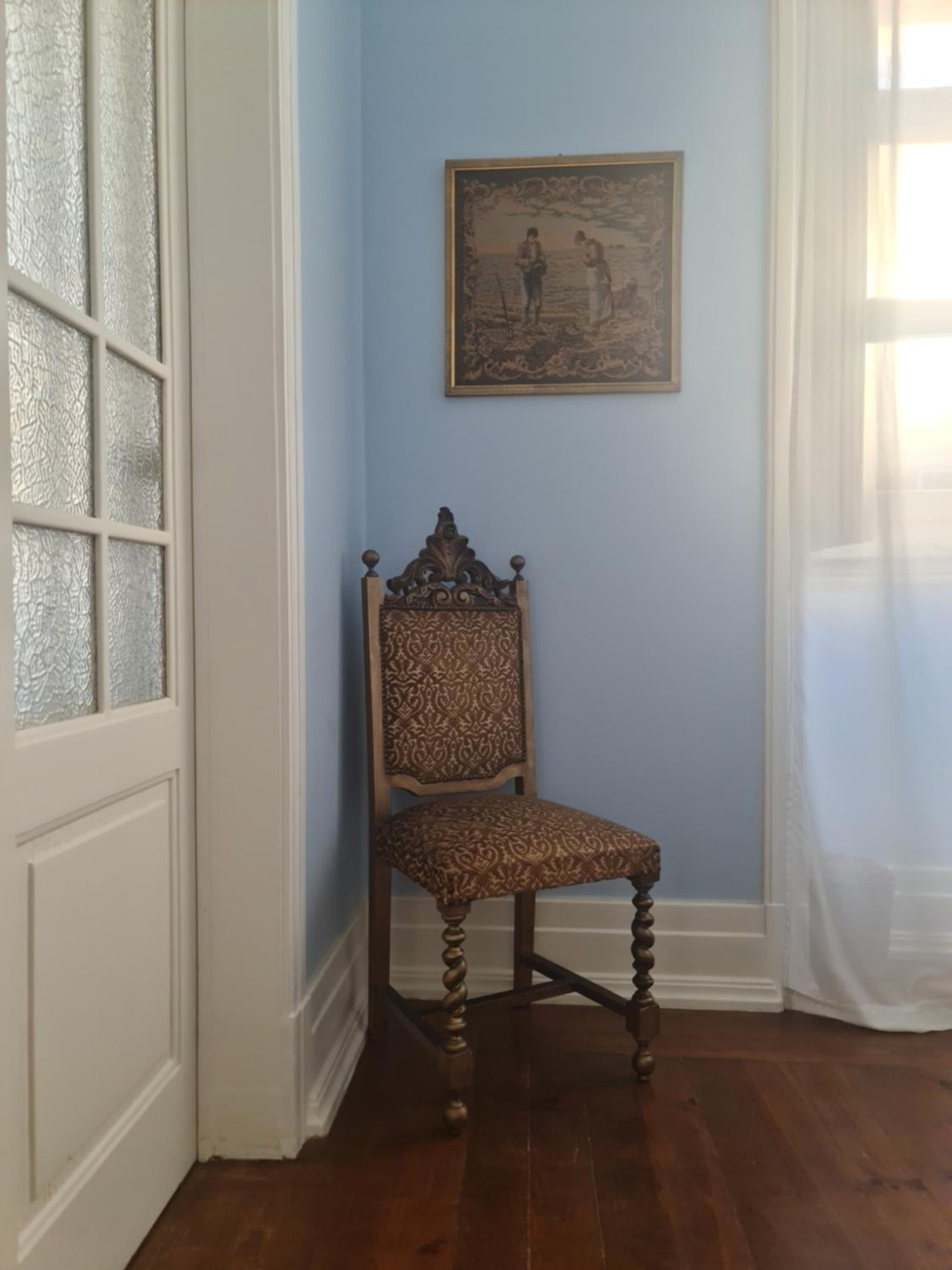 Large Double Room - Photo 9