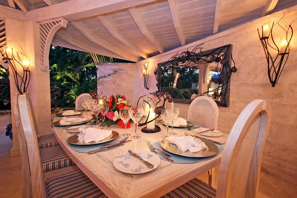 Three-Bedroom Villa photo 3