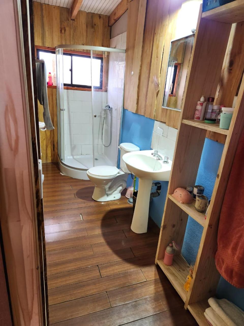 One-Bedroom House photo 3
