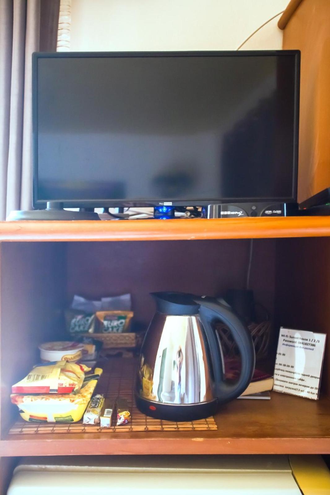 Standard Double or Twin Room photo 2
