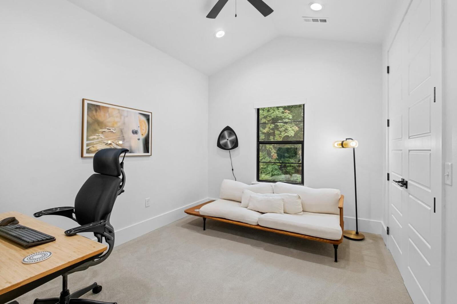 Family Room photo 2