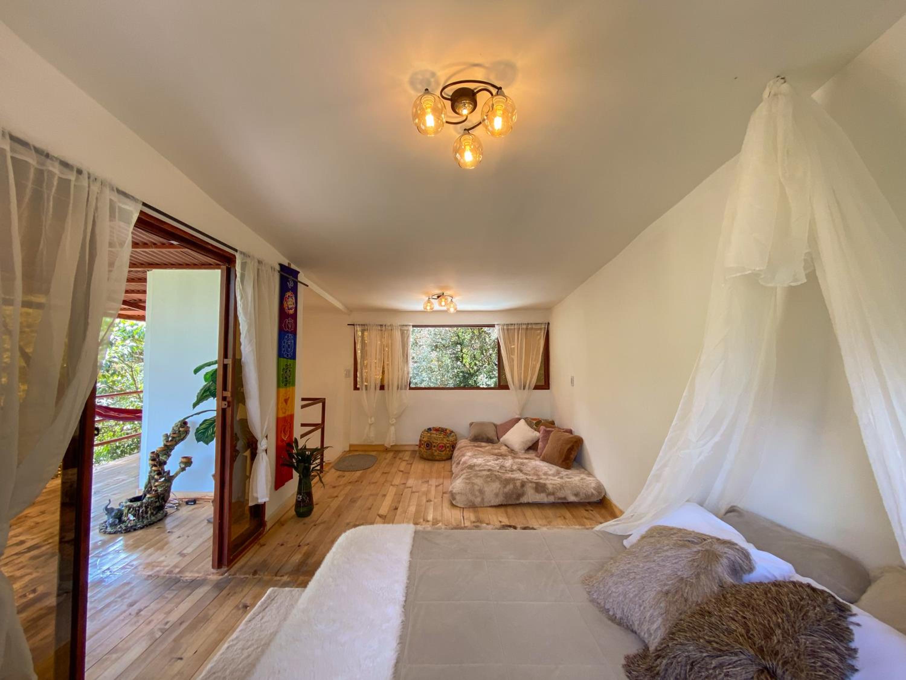 One-Bedroom House photo 1