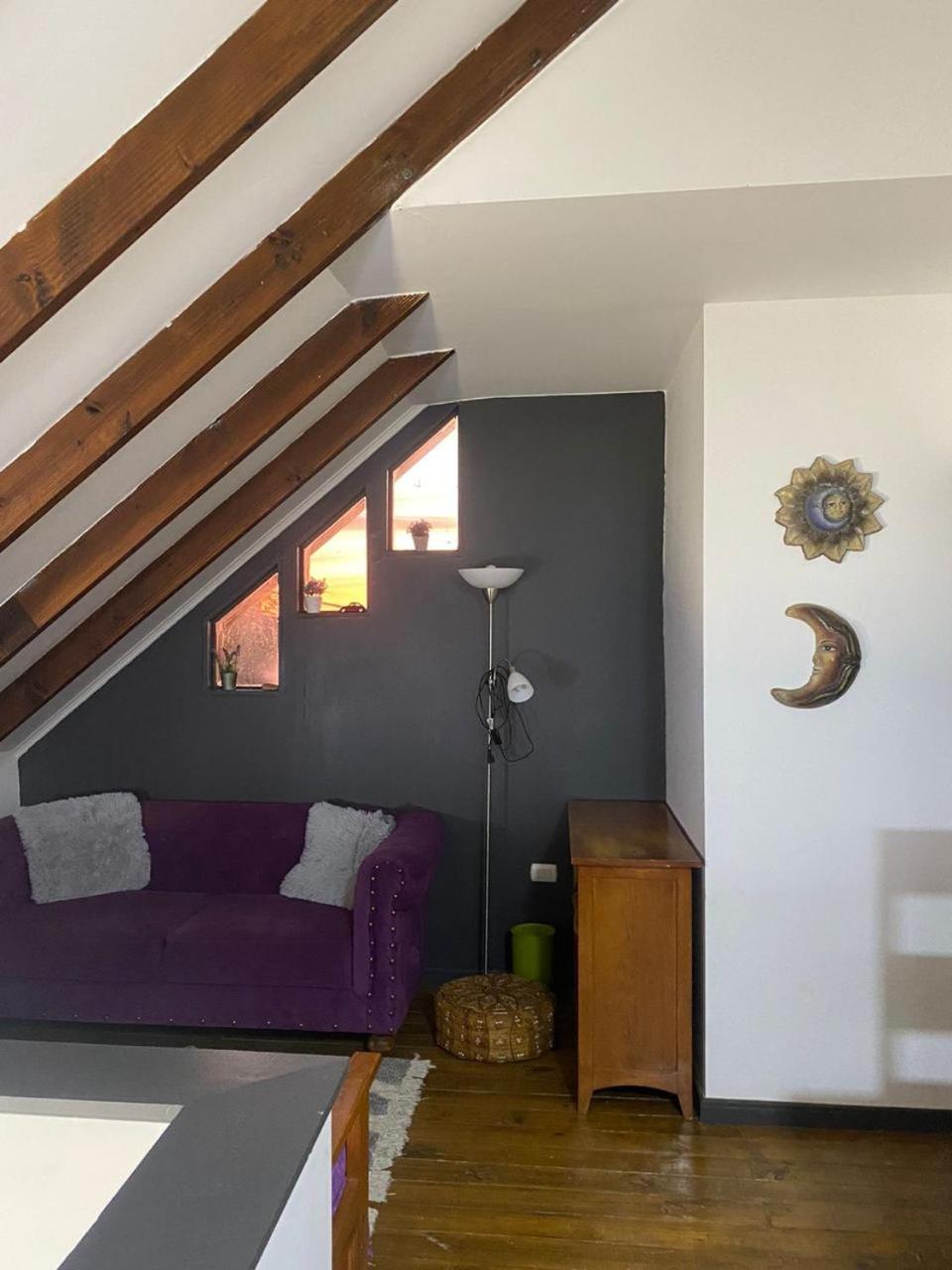 Three-Bedroom House photo 2