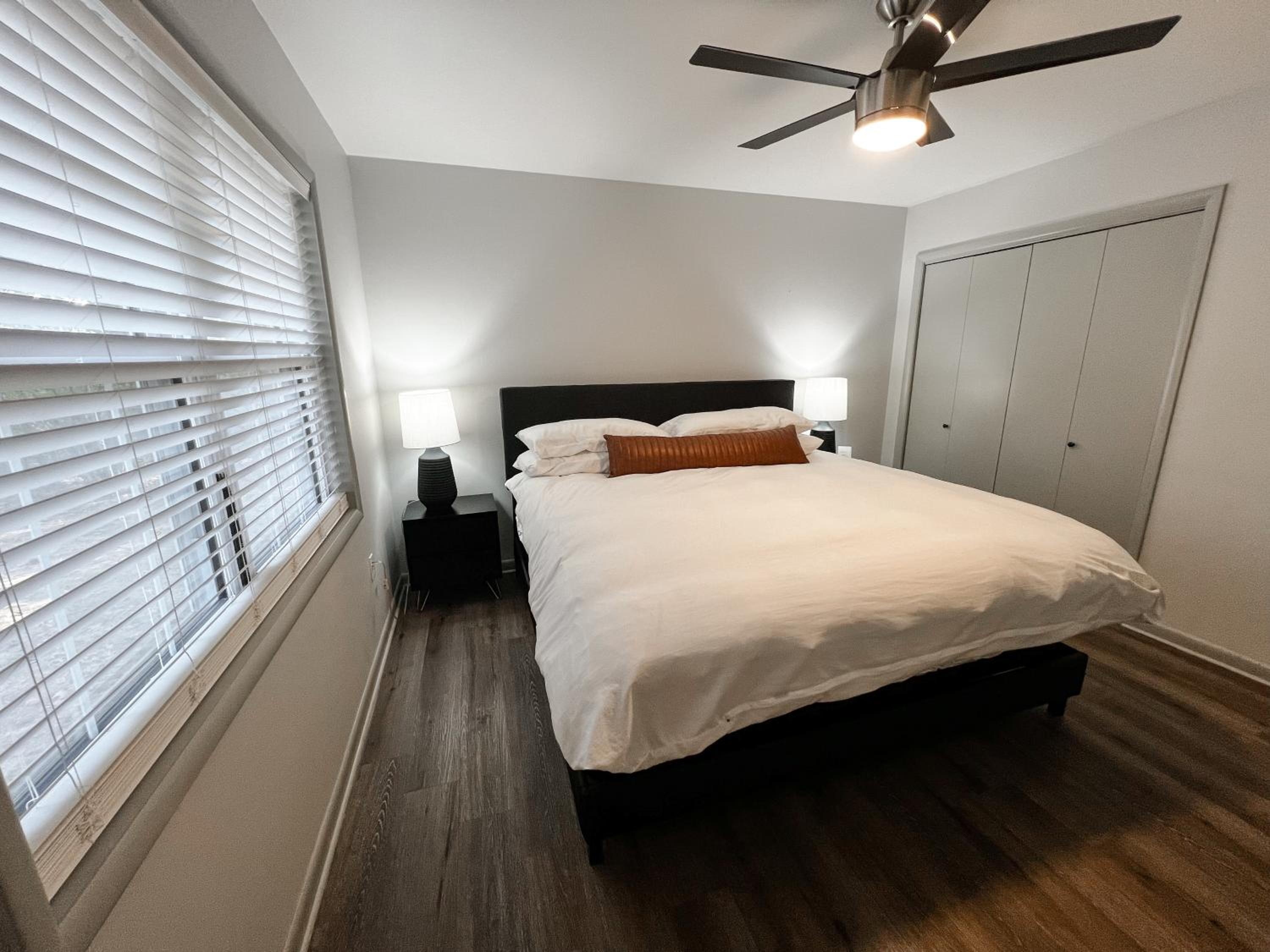 Three-Bedroom House photo 1