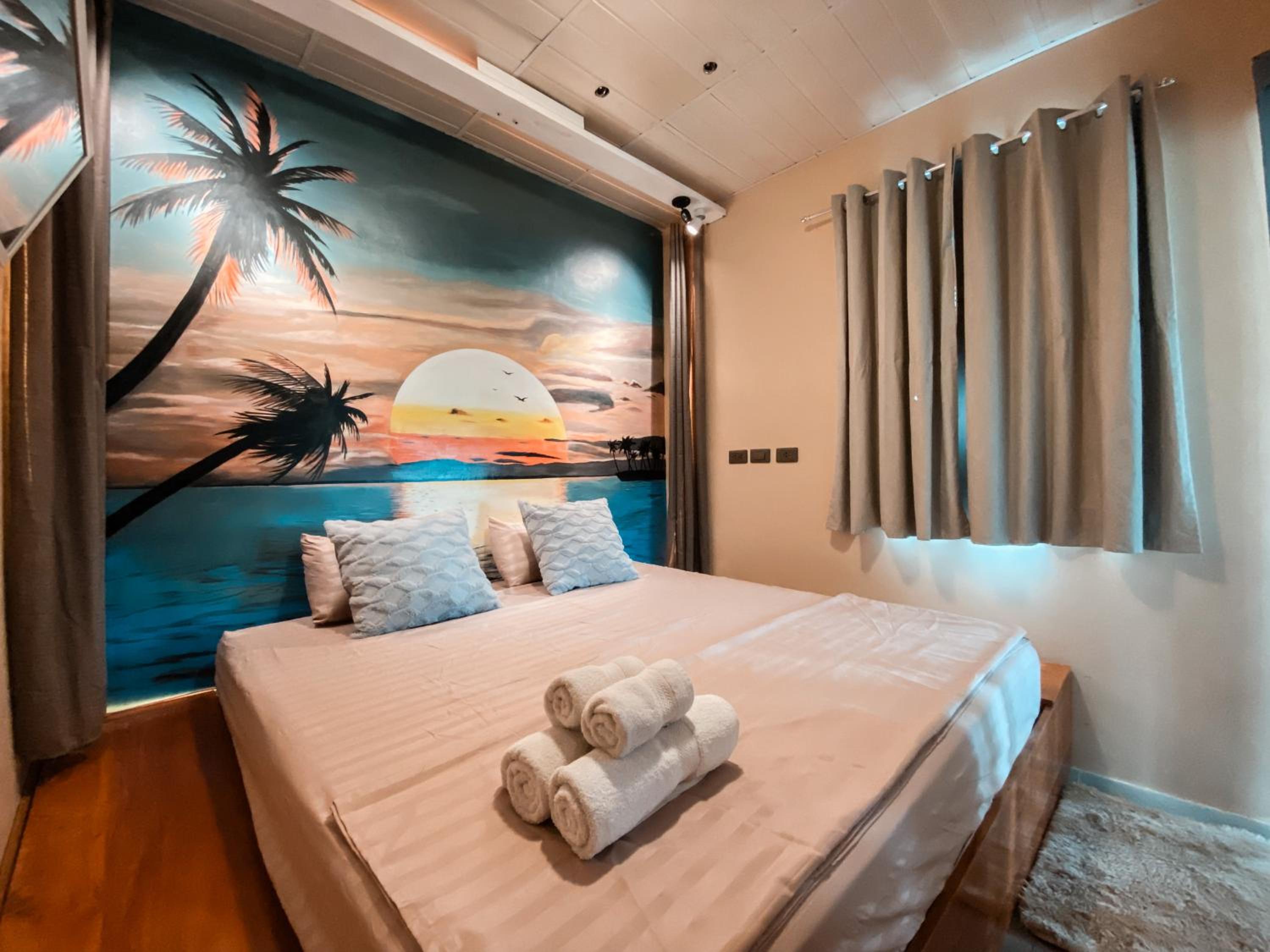 Deluxe King Room