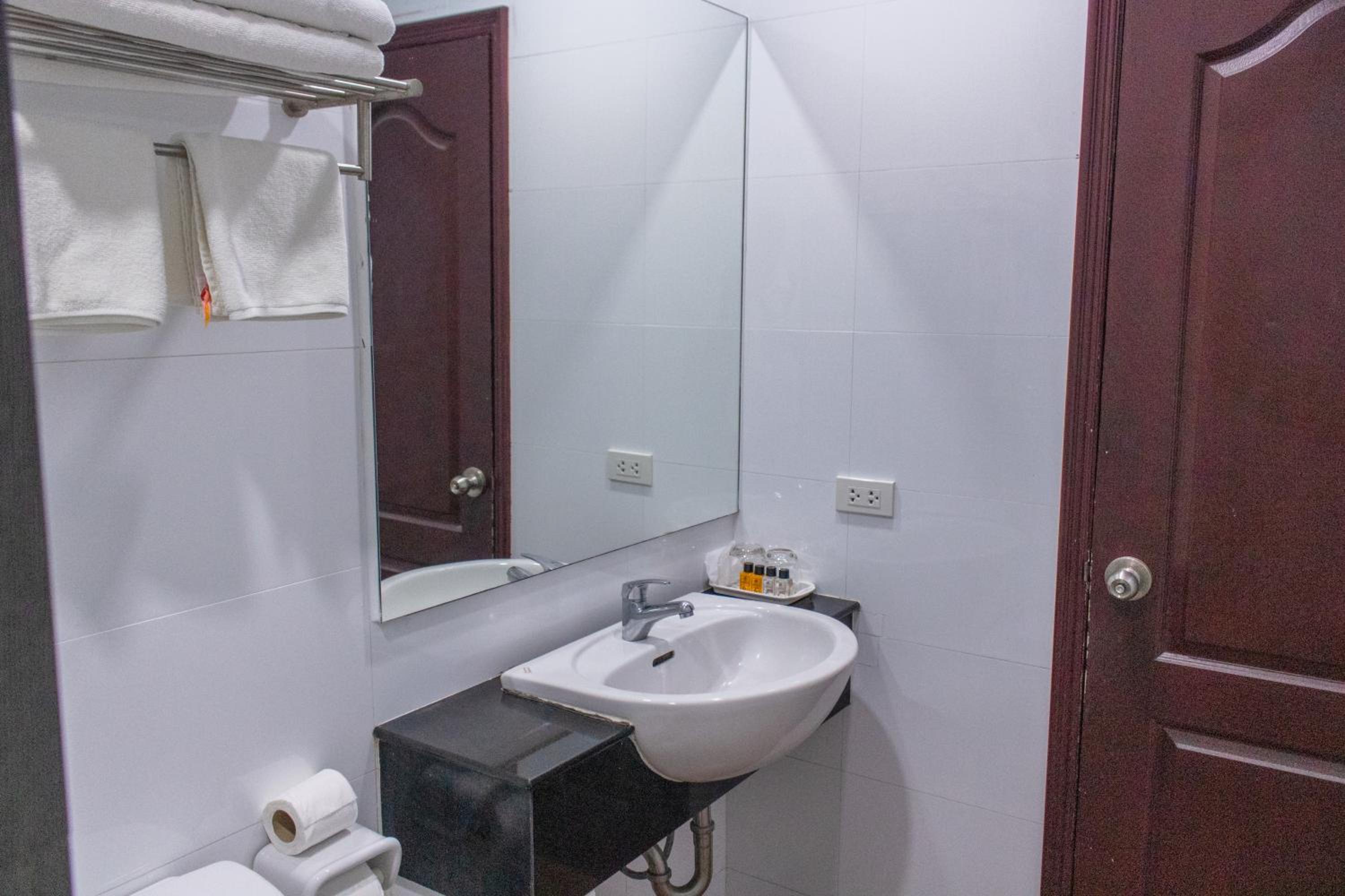 Junior Suite with Sea View photo 3