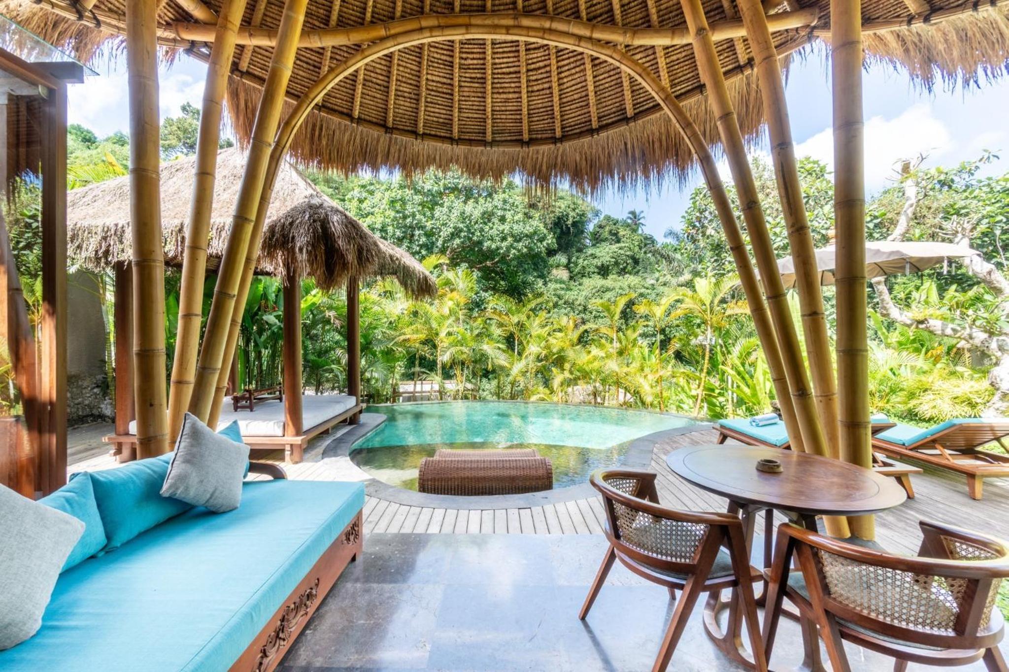 Grand One-Bedroom Villa with Private Pool - Photo 3