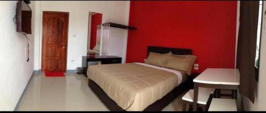 Triple Room - Photo 12