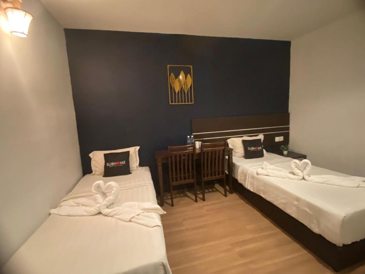 Standard Twin Room photo 1
