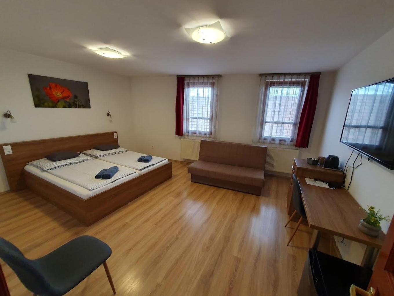 Double or Twin Room with Extra Bed photo 1
