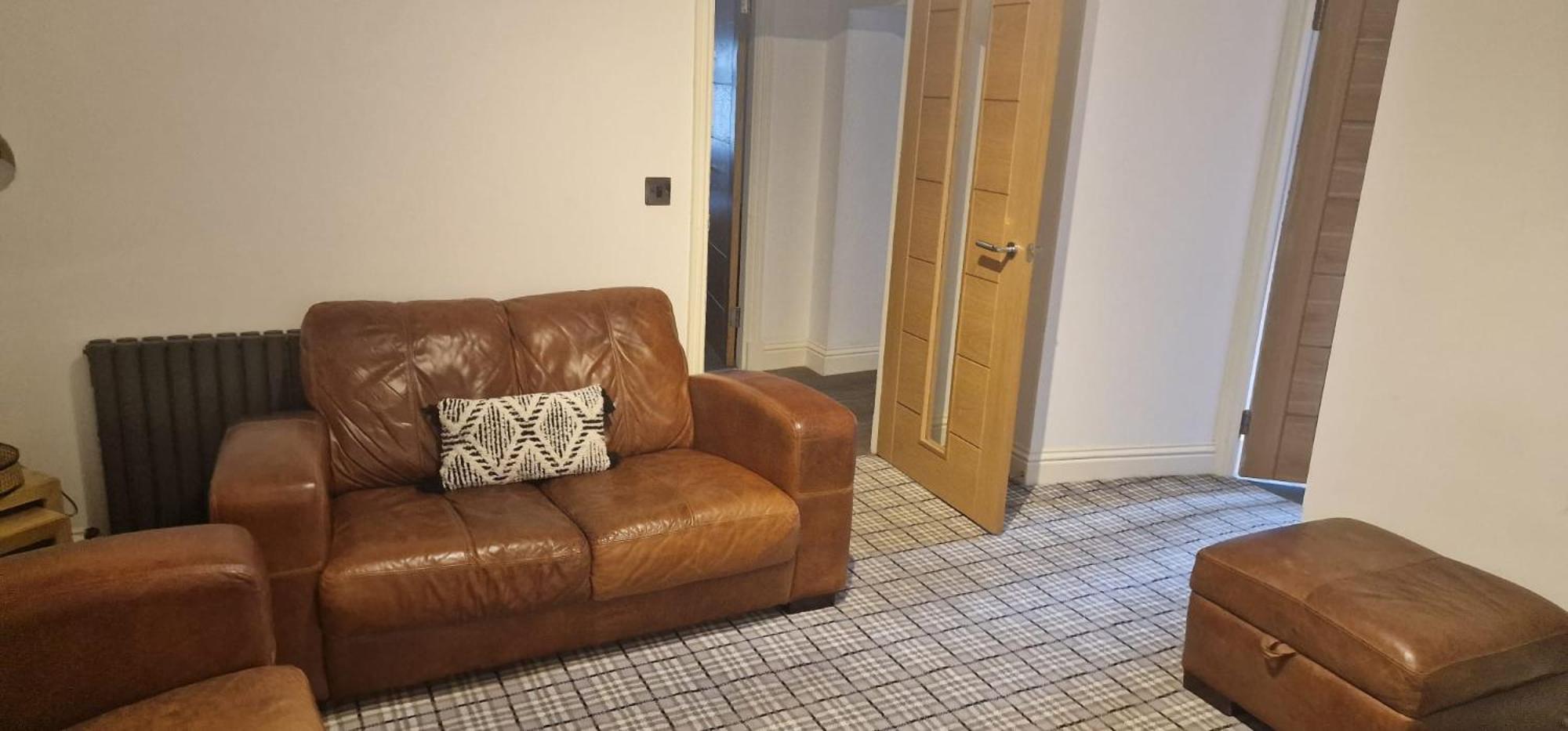 Three-Bedroom House photo 1