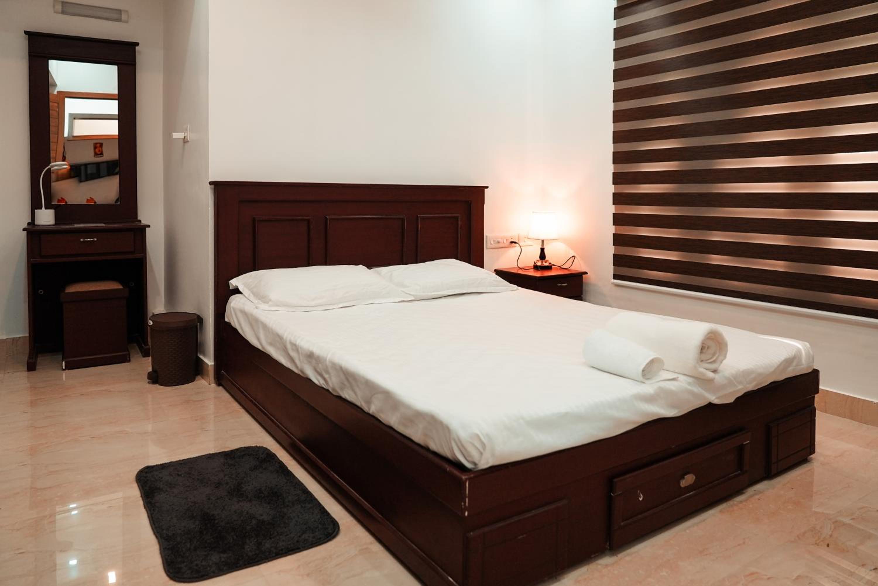 Budget Double Room photo 1