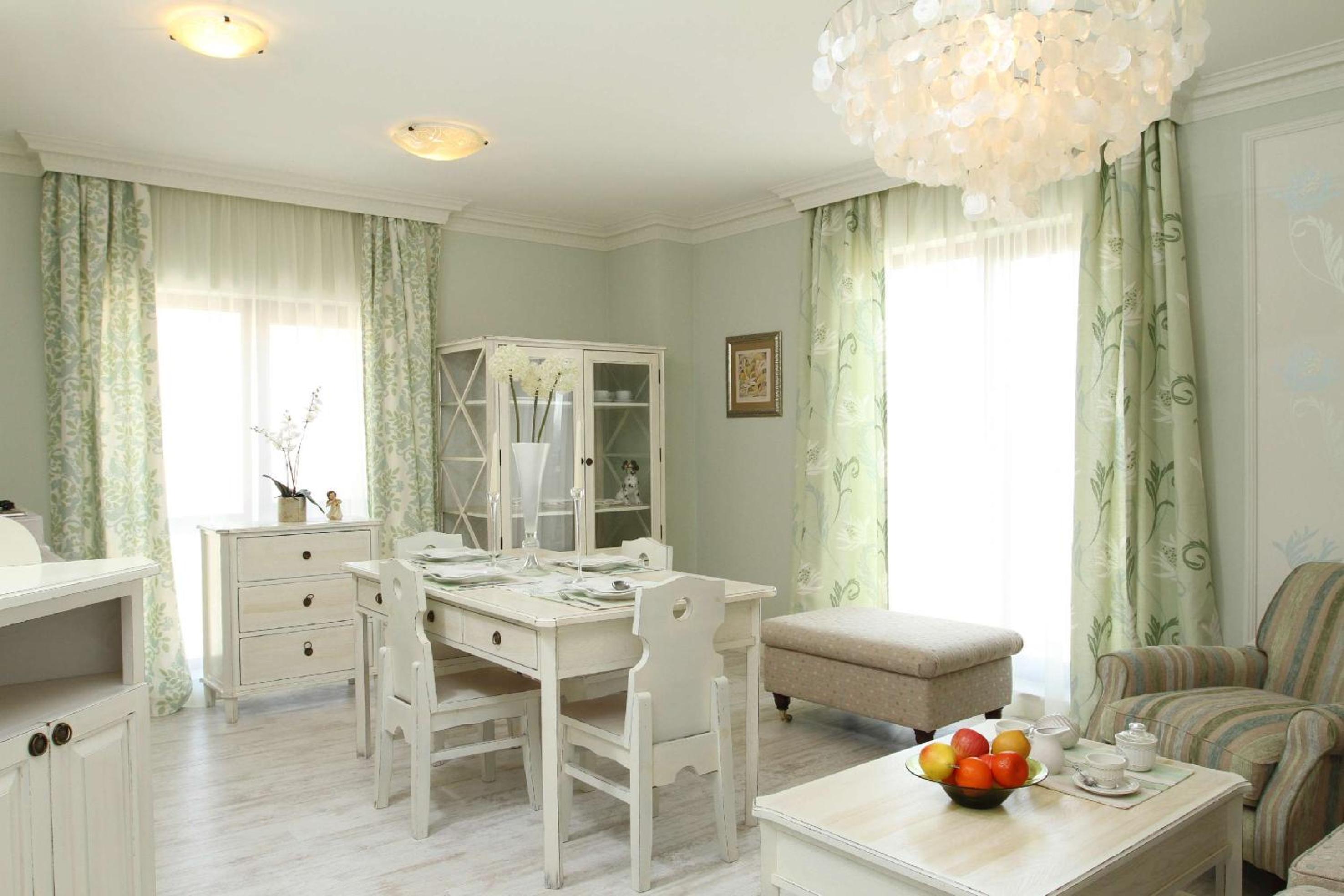 Luxury Two-Bedroom Apartment photo 3