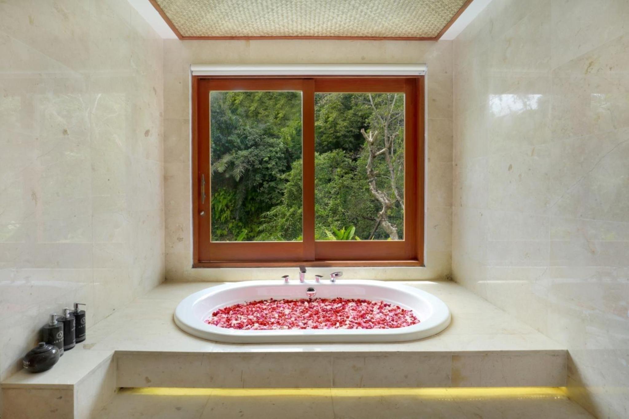 Grand Two-Bedroom River View Villa with Private Pool - Photo 12