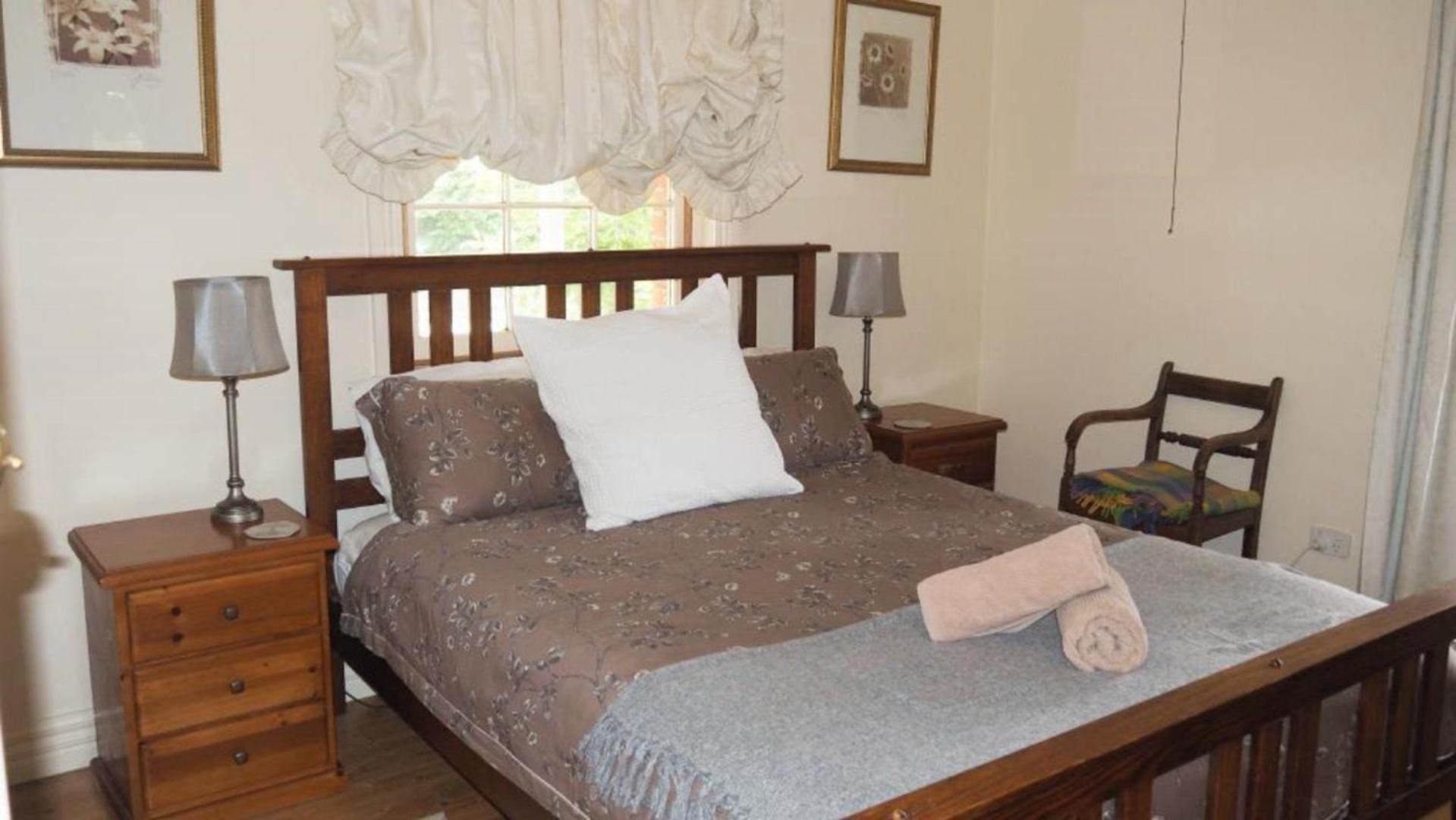 Three-Bedroom House photo 1
