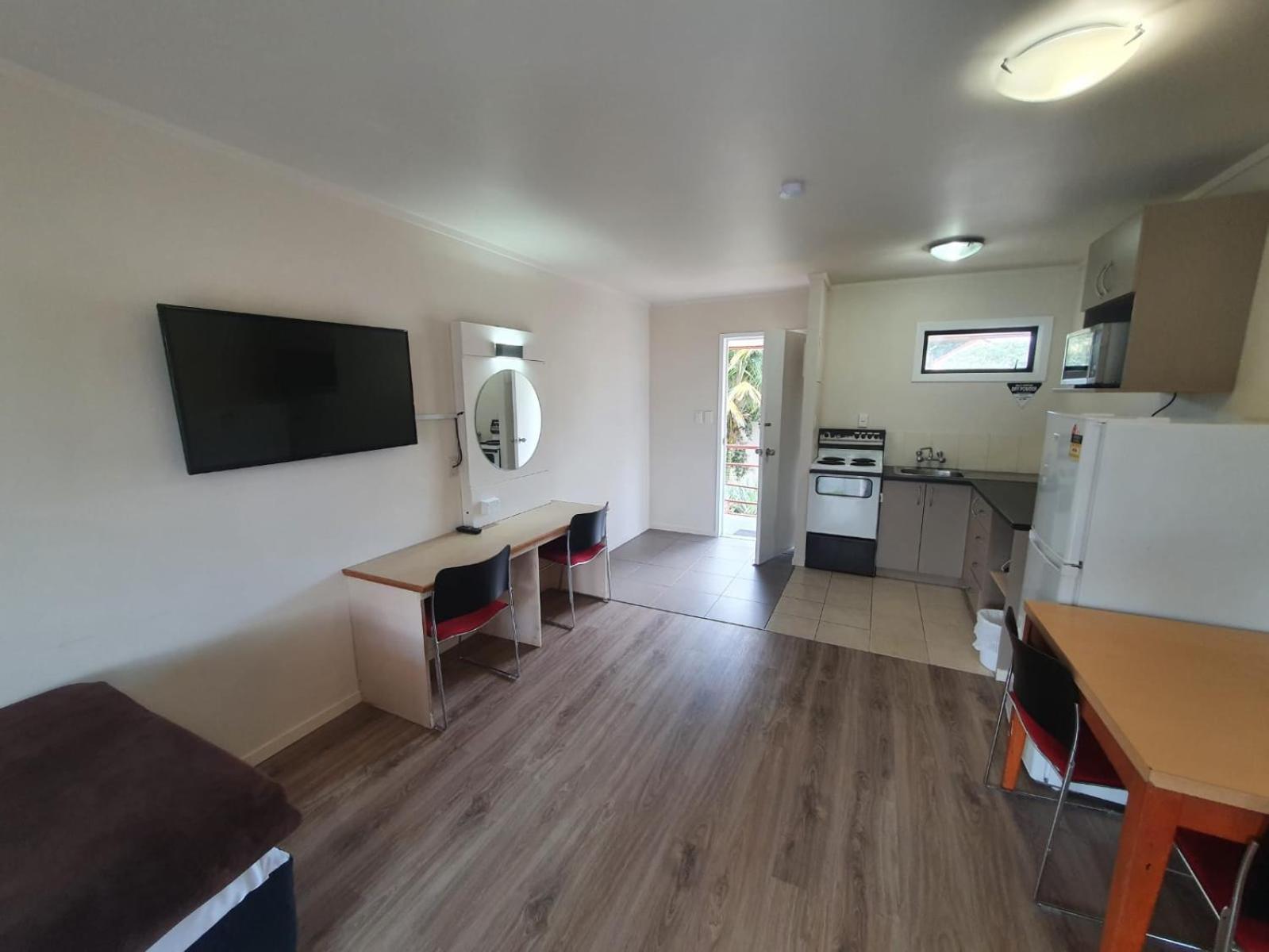 Family Suite (4 Adults) - Photo 17