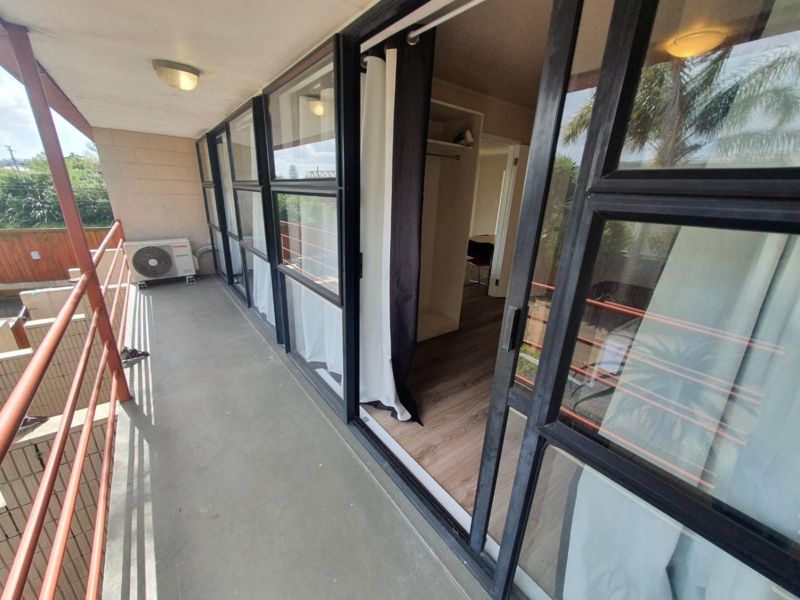 Family Suite (4 Adults) - Photo 11