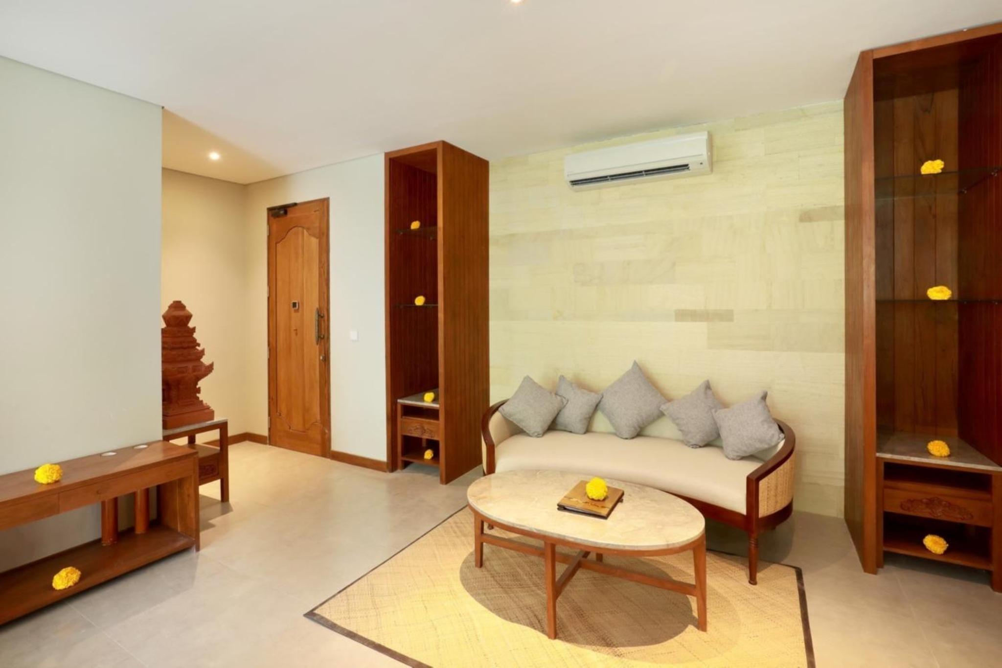 Suite with Forest View - Photo 5