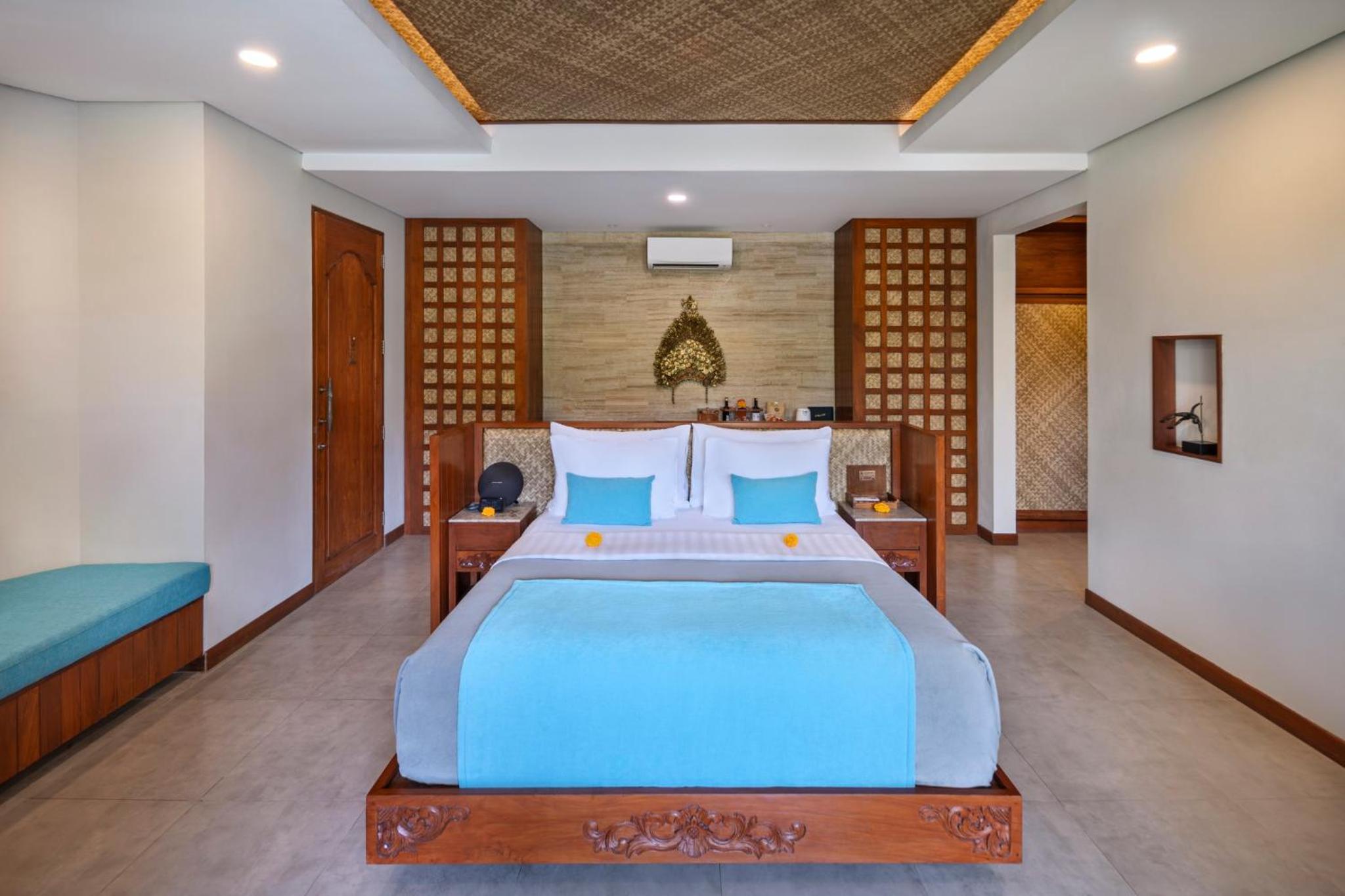 Grand Aksari Suite with Bathtub - Photo 7