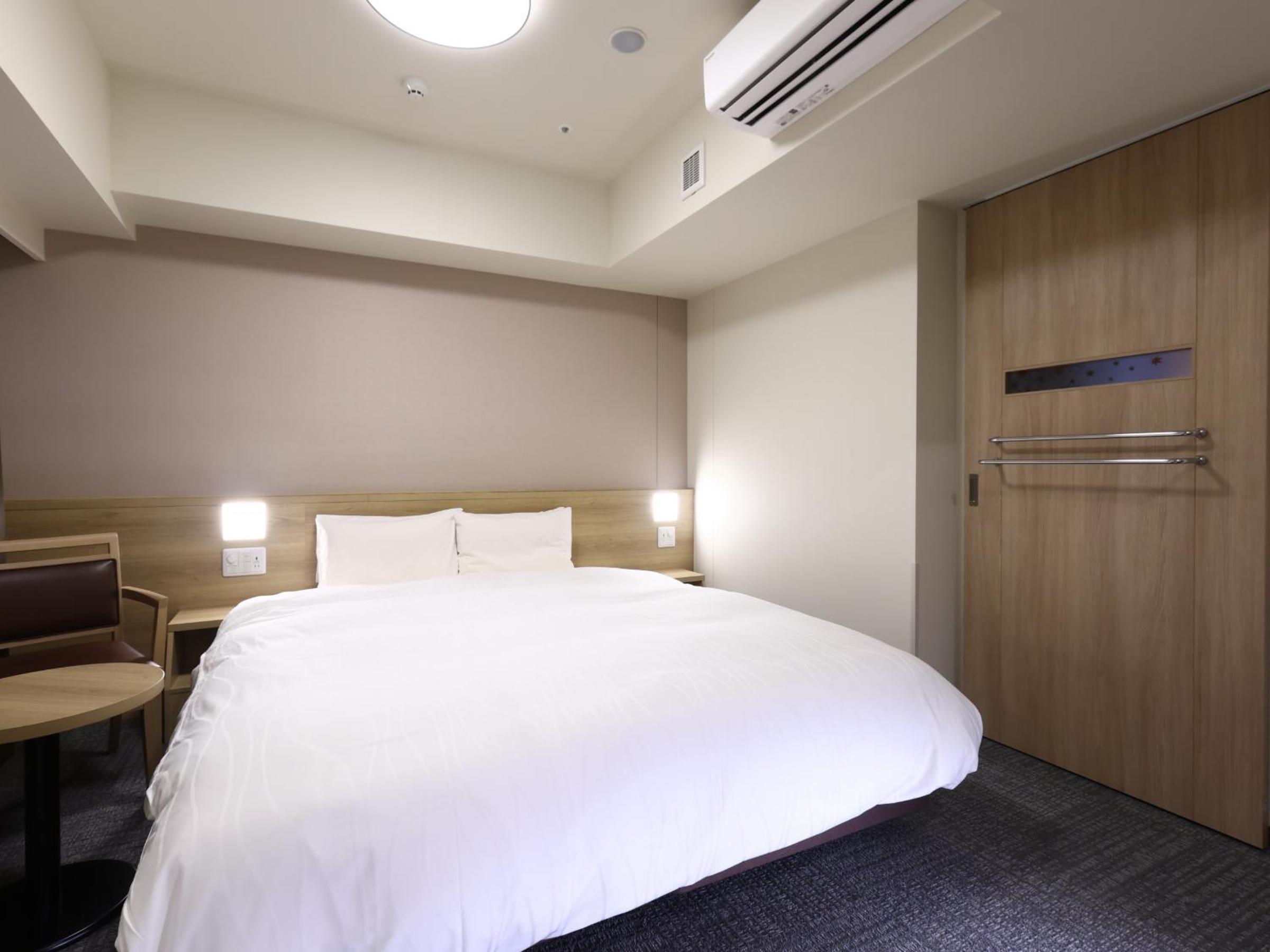 Standard King Room - Photo 2