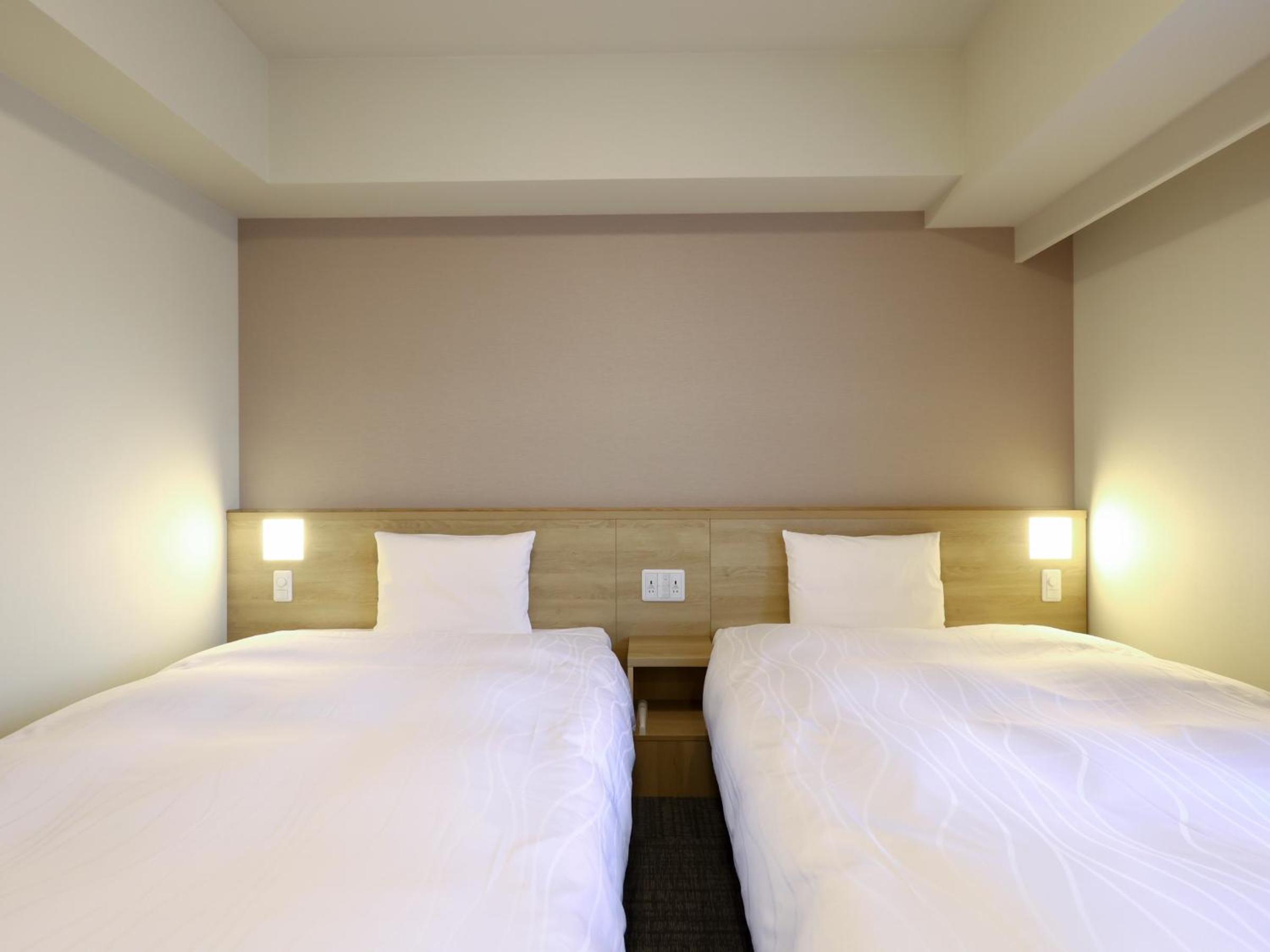 Standard Twin Room - Photo 1