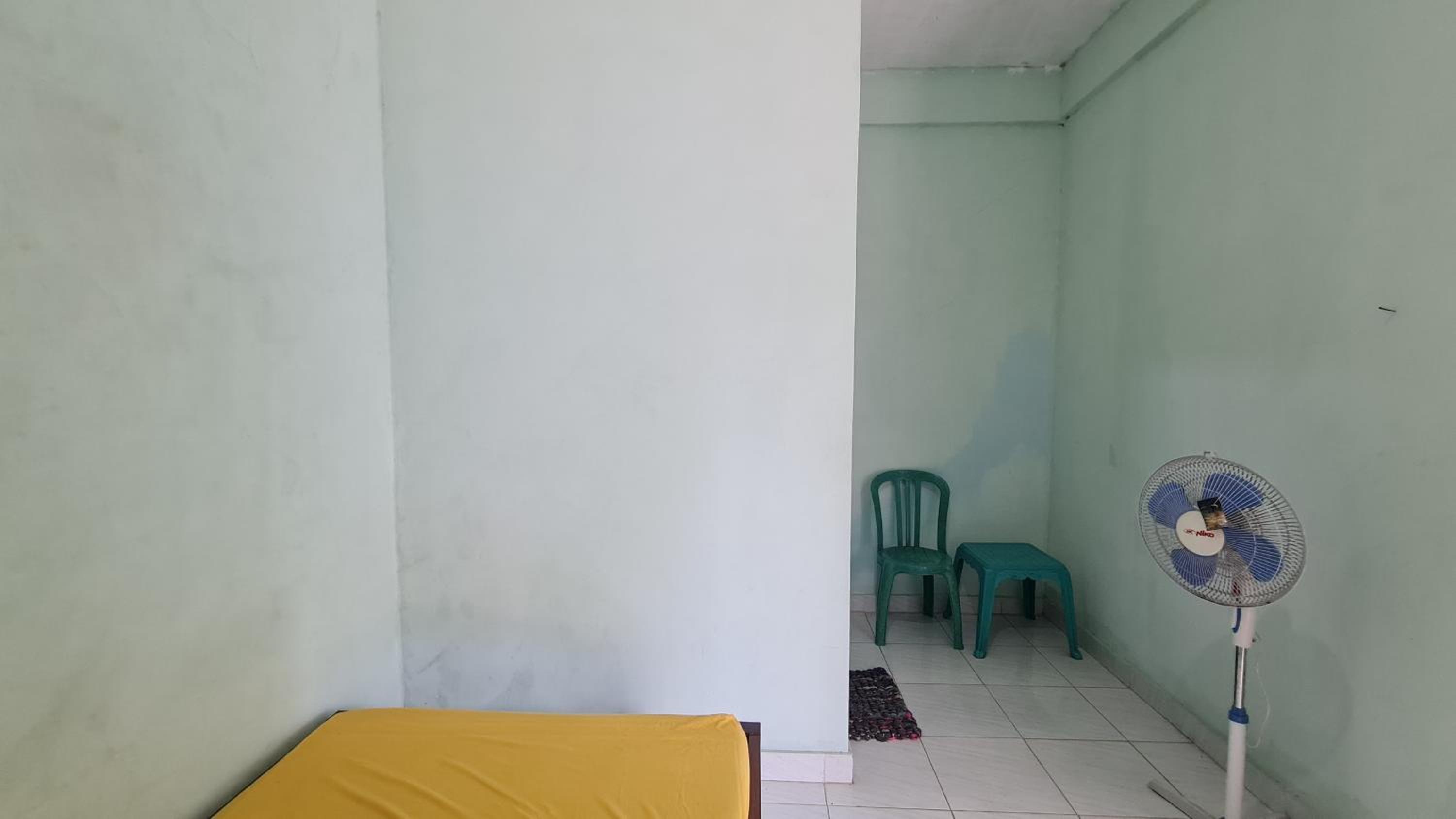 Budget Double Room photo 2