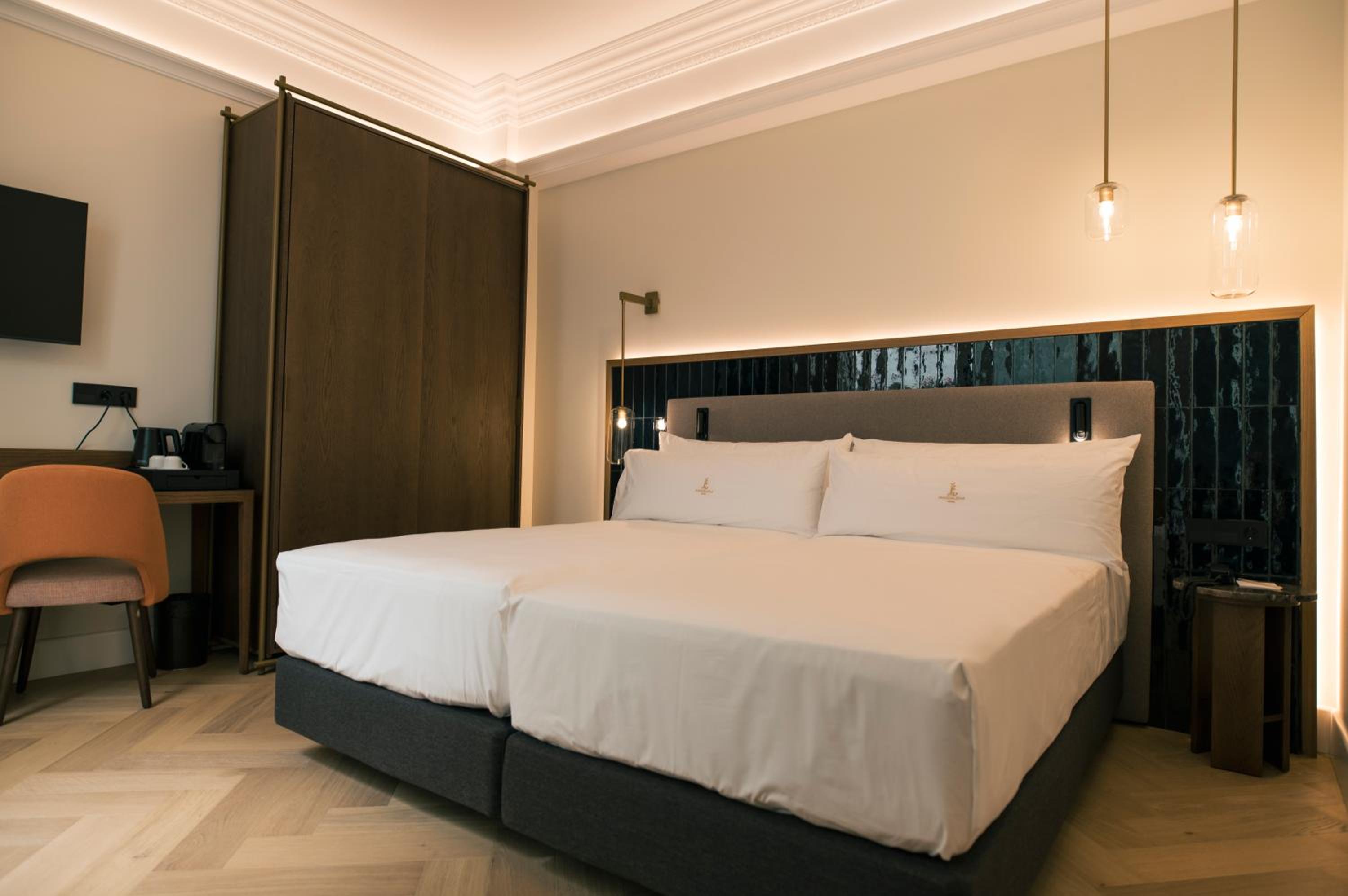 Superior Double or Twin Room - Photo 1