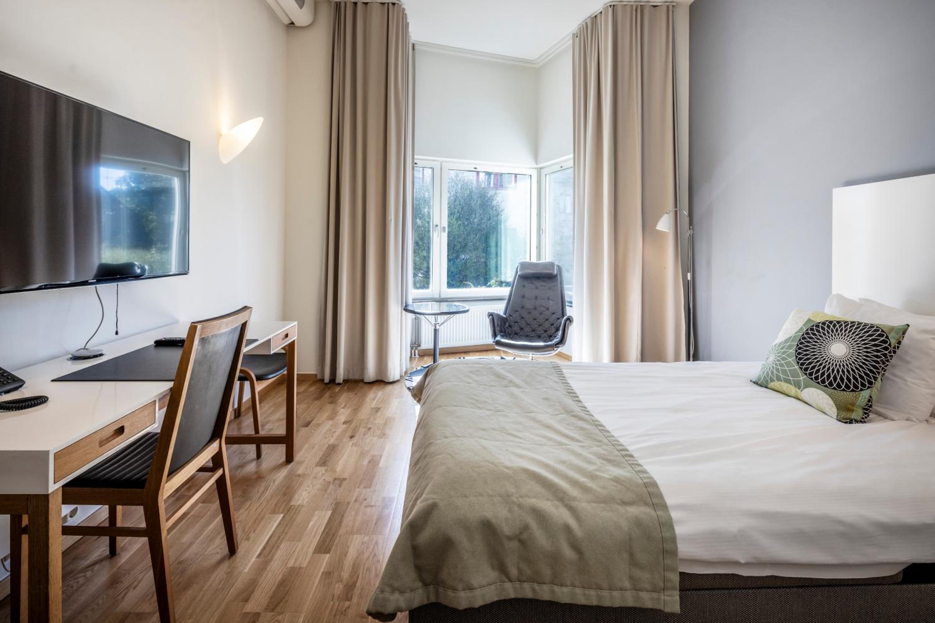 Superior Single Room