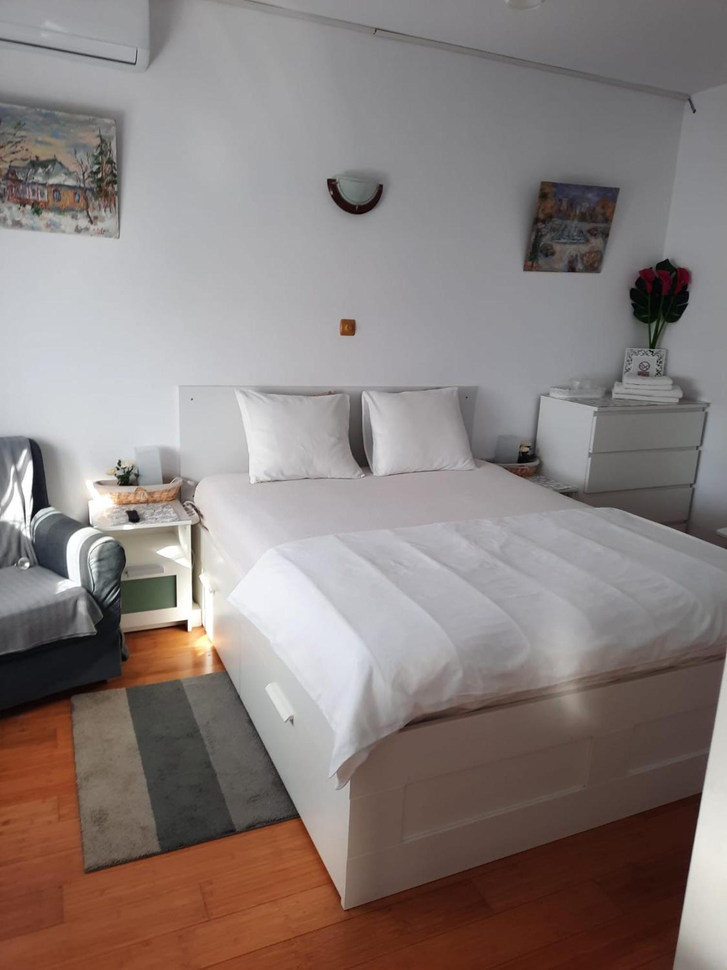 Deluxe Double Room - Photo 6